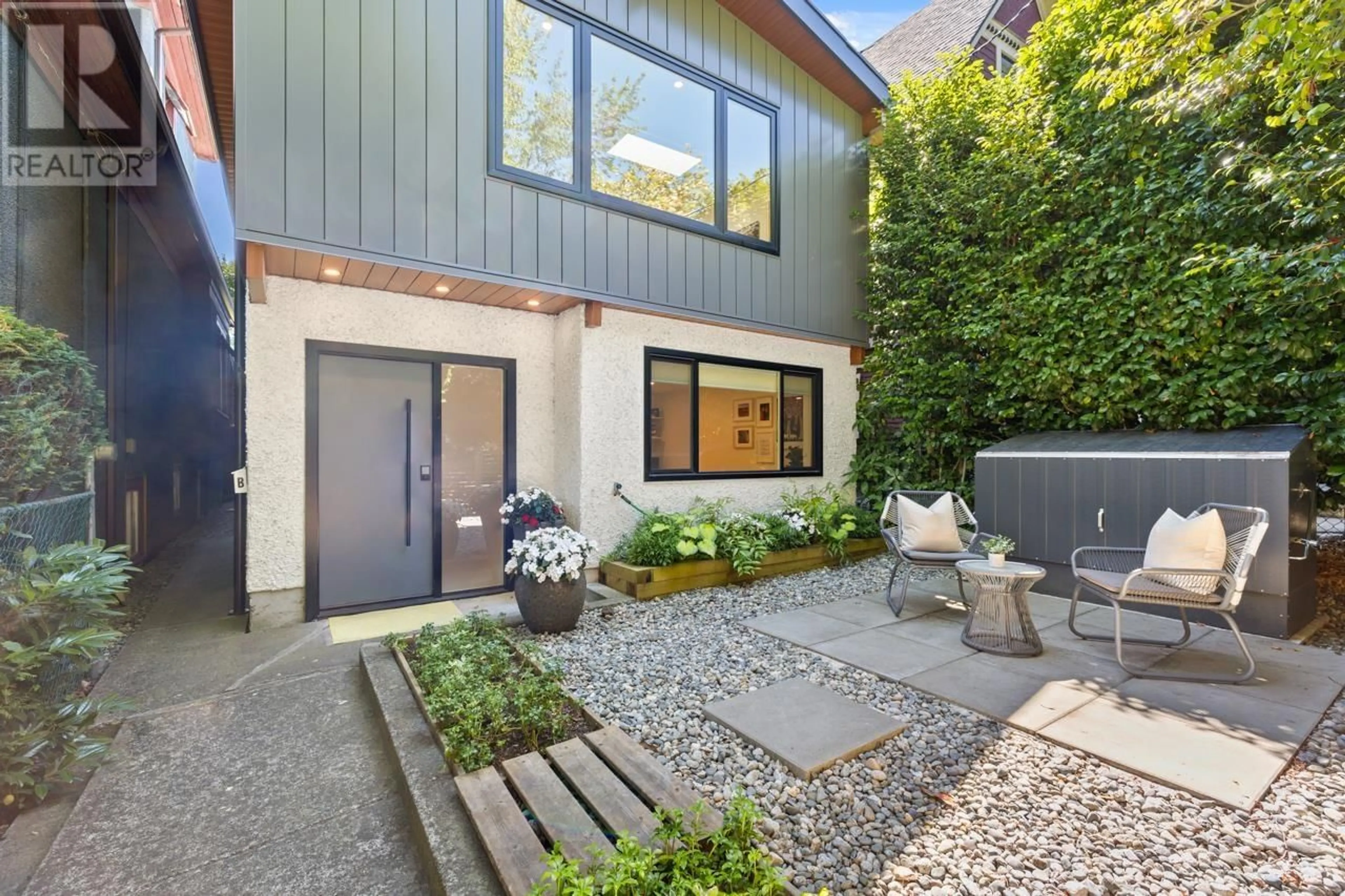 Home with brick exterior material, street for 1346 15TH AVENUE, Vancouver British Columbia V5N2E4