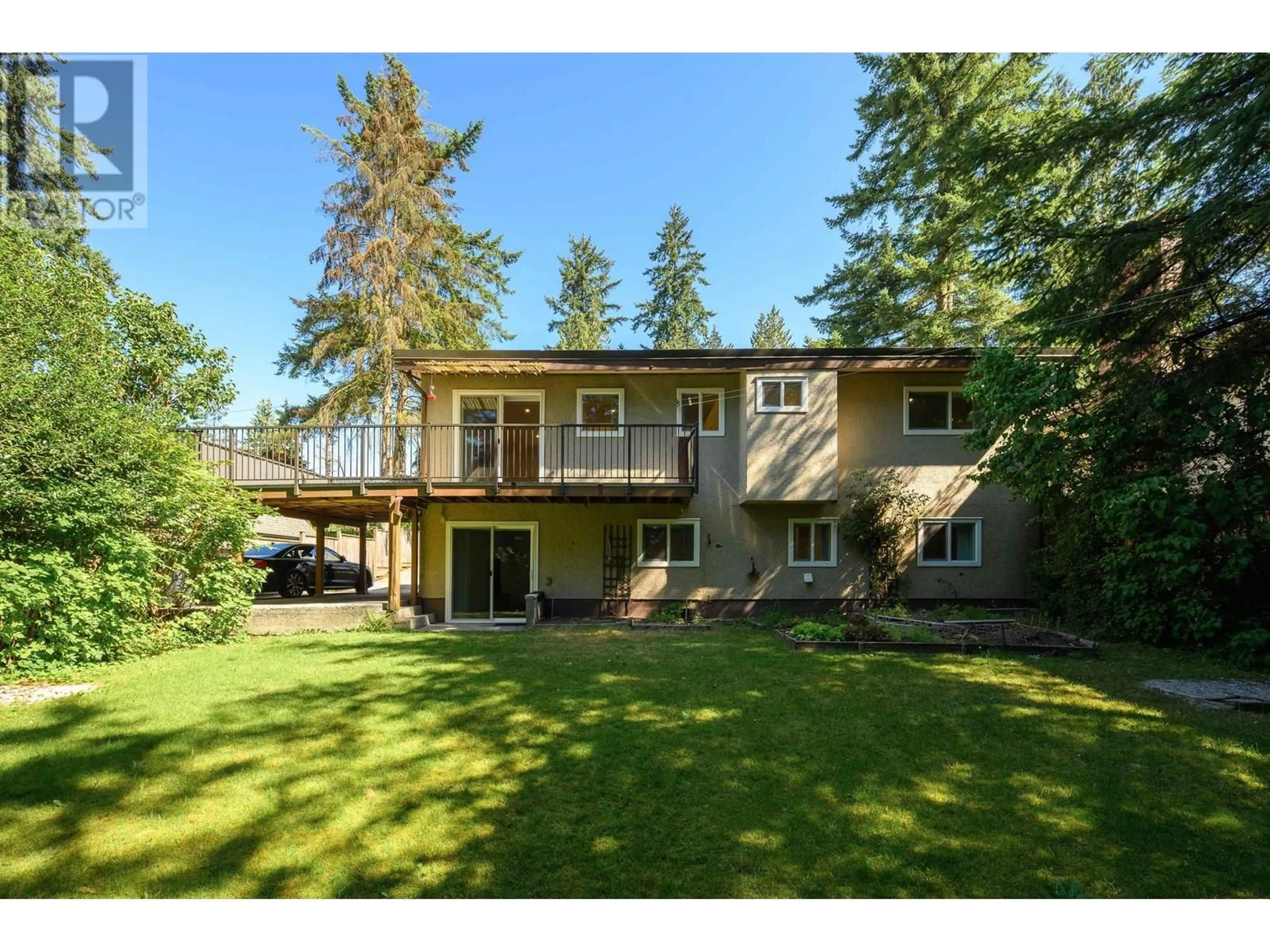 A pic from outside/outdoor area/front of a property/back of a property/a pic from drone, unknown for 2751 MT SEYMOUR PARKWAY, North Vancouver British Columbia V7H1E8