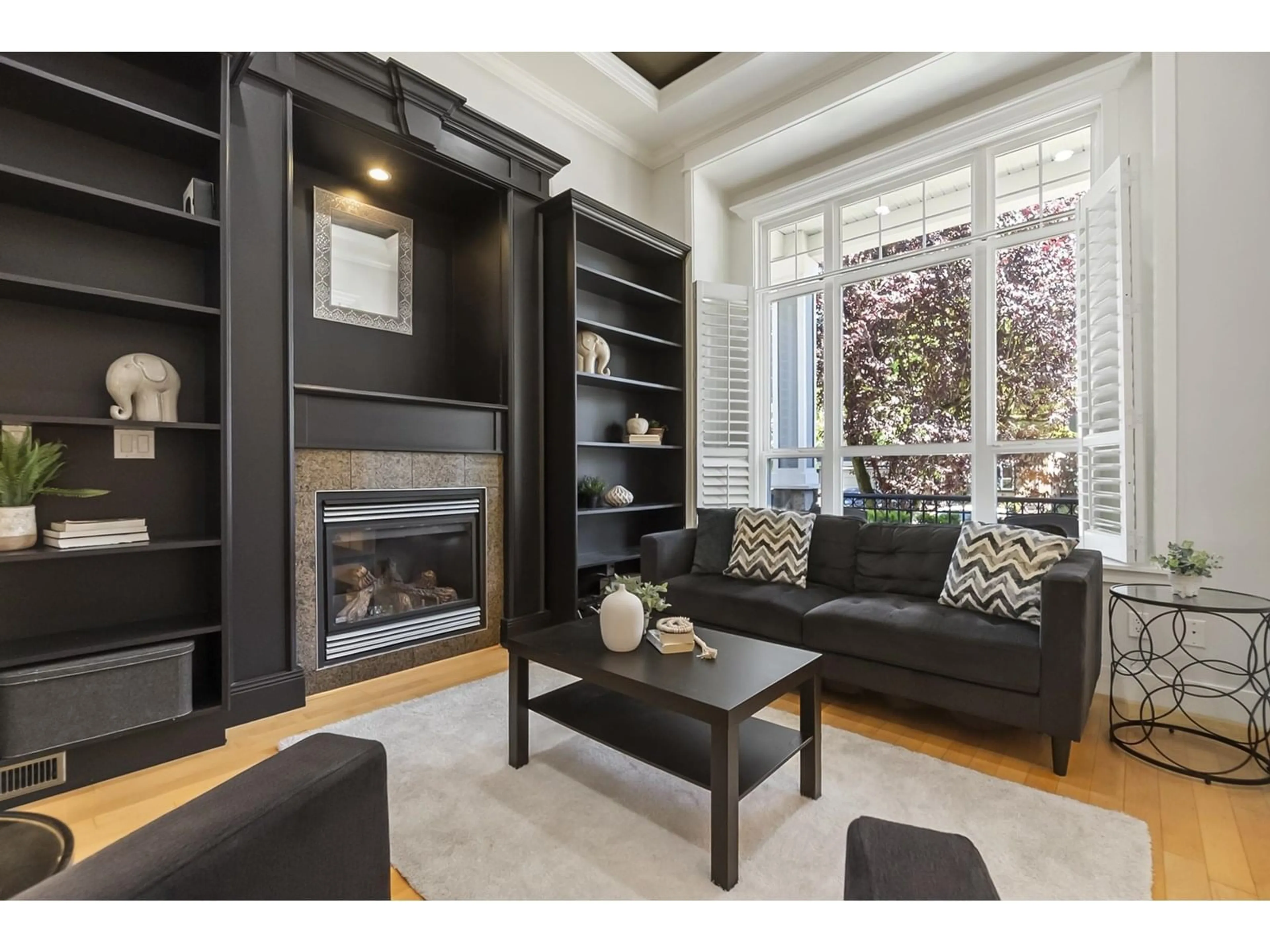 Living room with furniture, unknown for 3531 150A, Surrey British Columbia V3S0Y2
