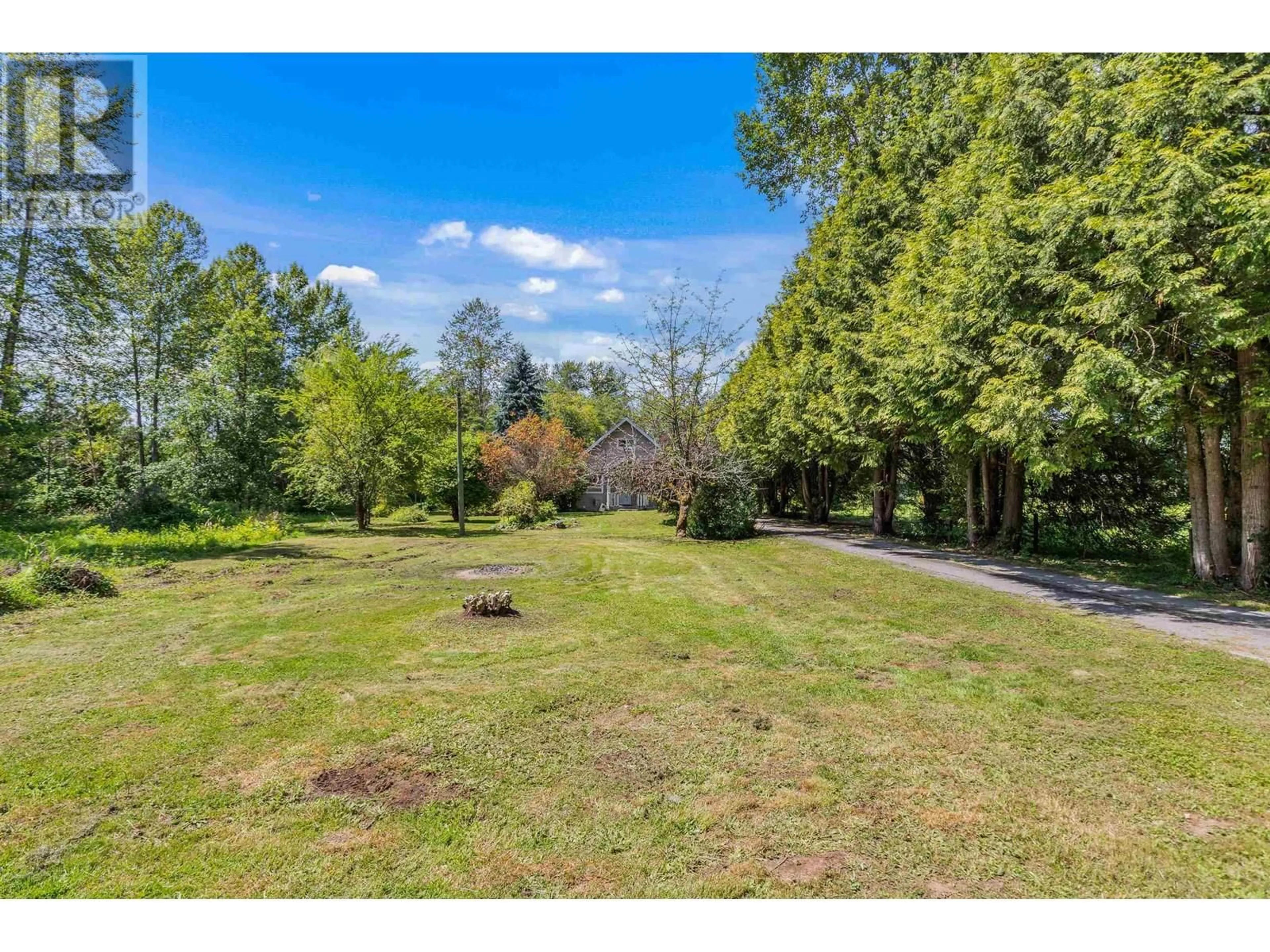 A pic from outside/outdoor area/front of a property/back of a property/a pic from drone, unknown for 12465 248 STREET, Maple Ridge British Columbia V4R1K4