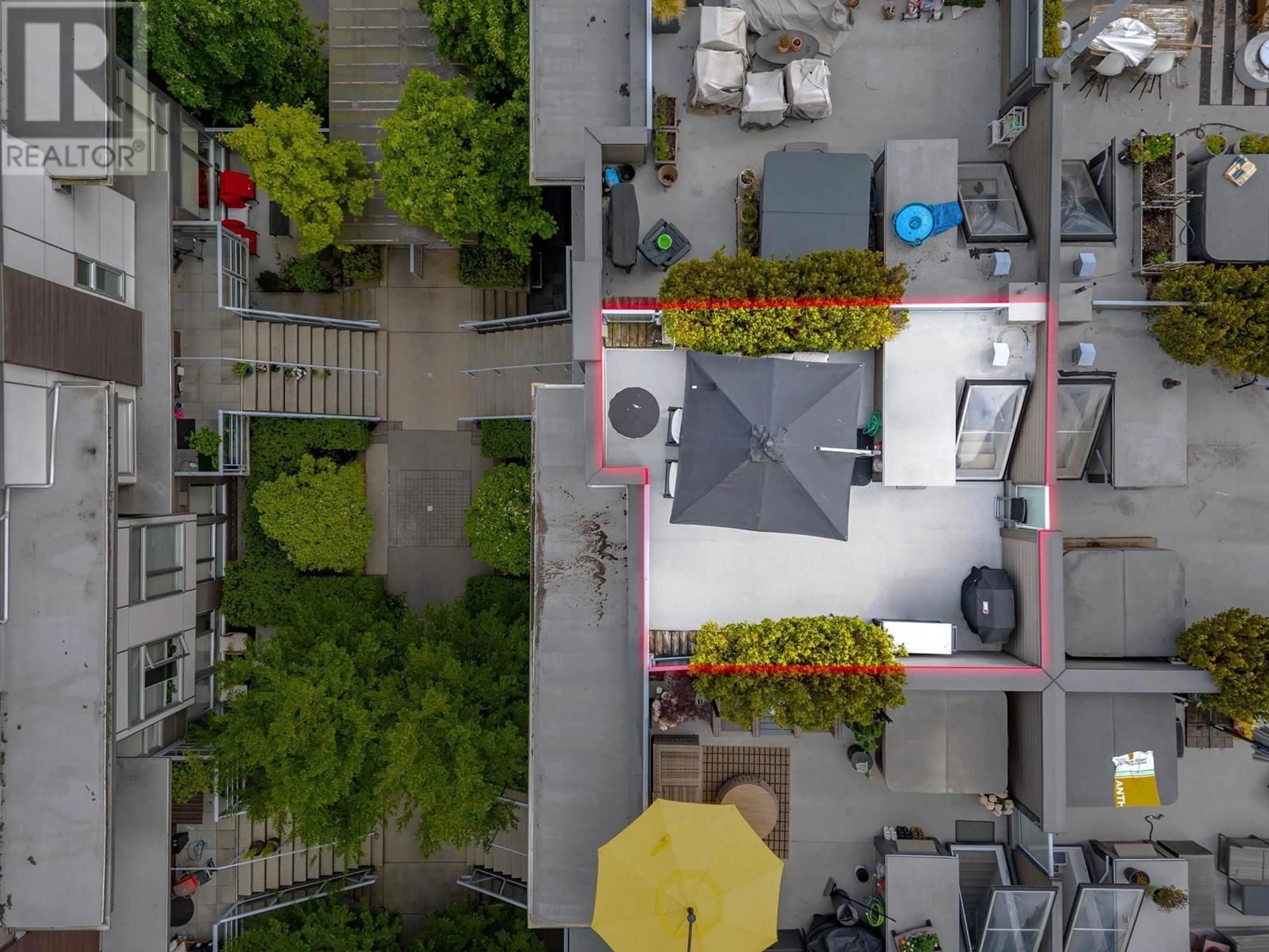 A pic from outside/outdoor area/front of a property/back of a property/a pic from drone, city buildings view from balcony for 223 - 735 15TH STREET, North Vancouver British Columbia V7M0B8