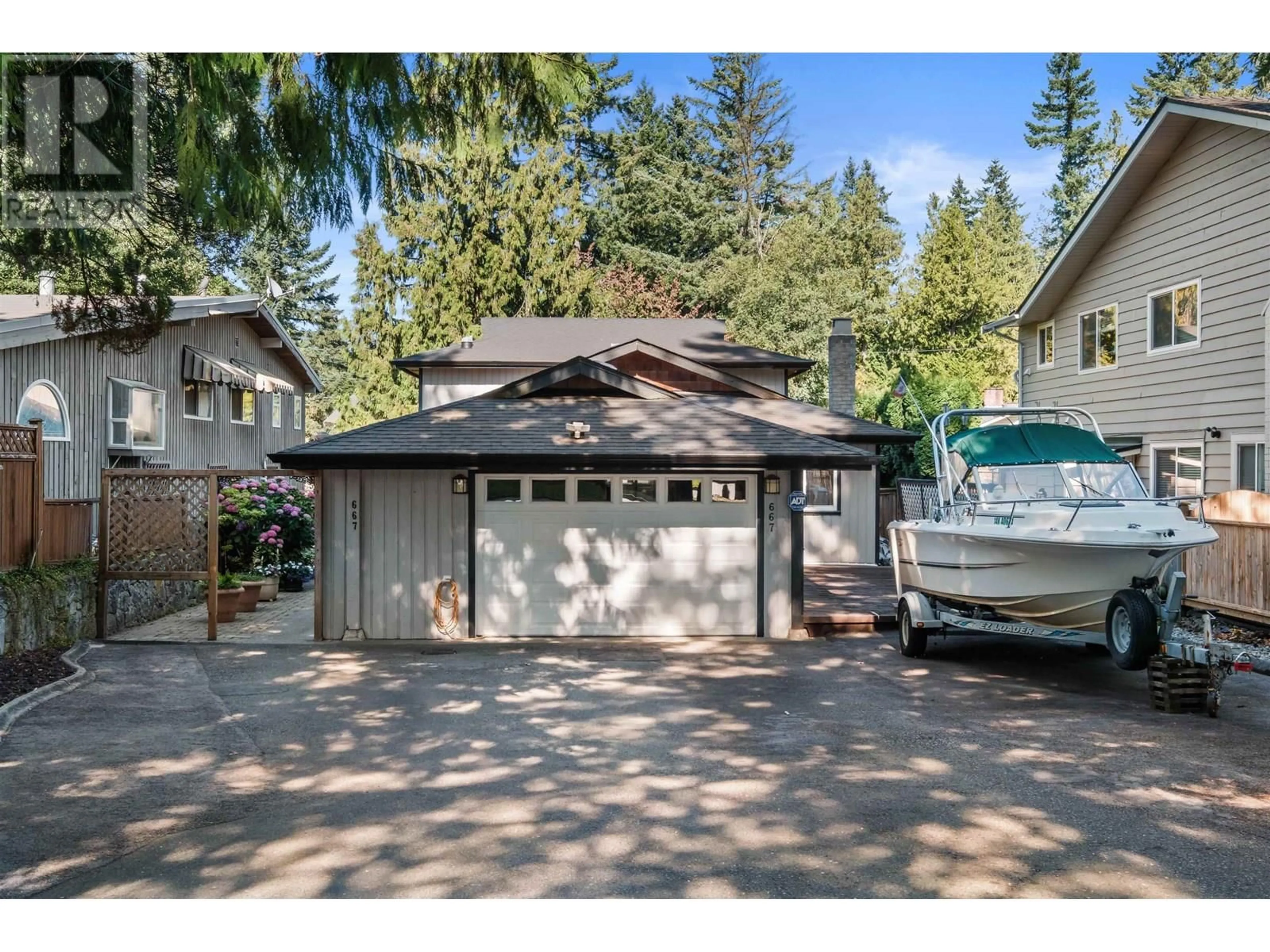 Unknown for 667 LAKESHORE DRIVE, Coquitlam British Columbia V3J5E5
