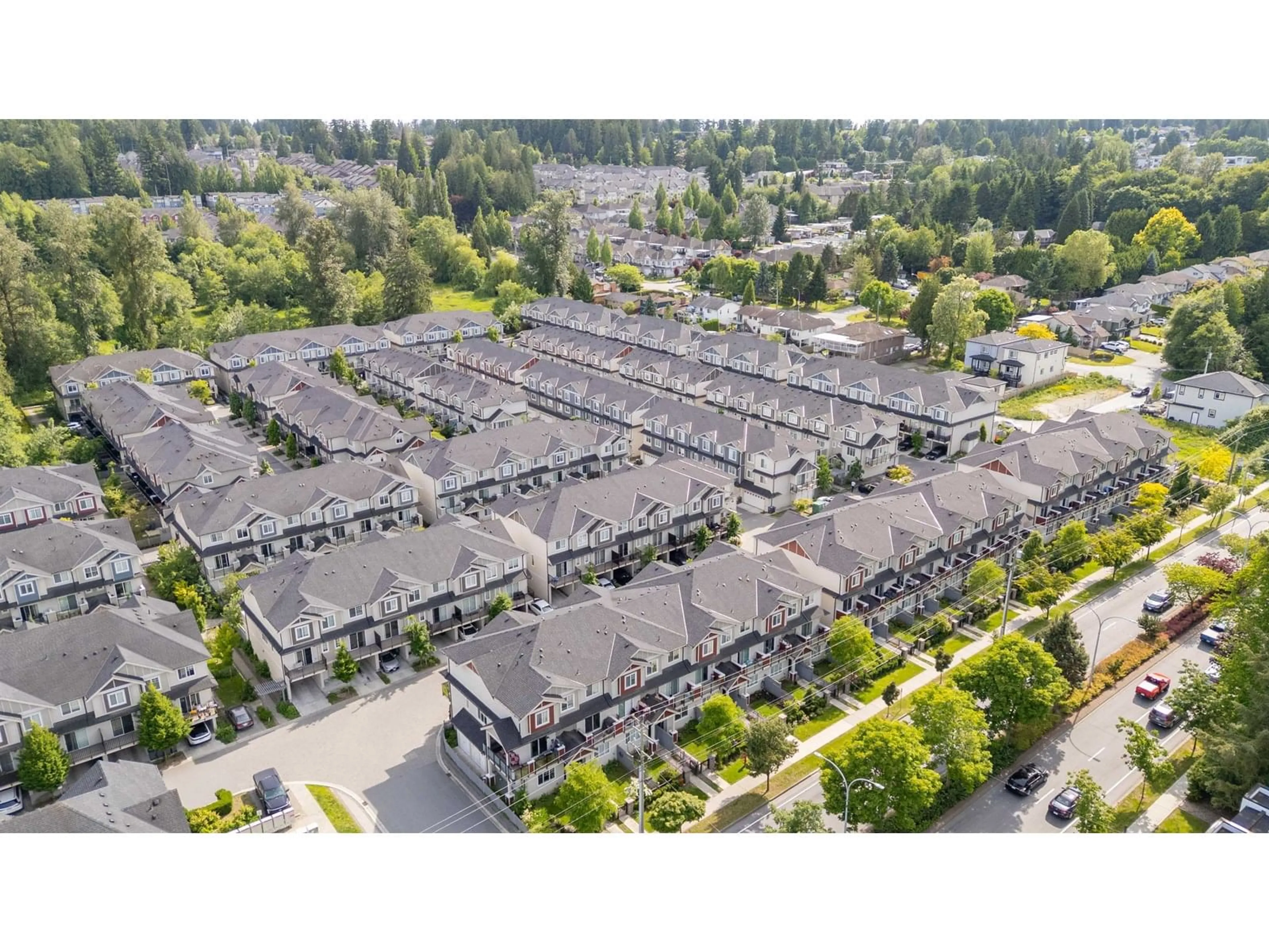 A pic from outside/outdoor area/front of a property/back of a property/a pic from drone, unknown for 20 - 13898 64, Surrey British Columbia V3W1L6