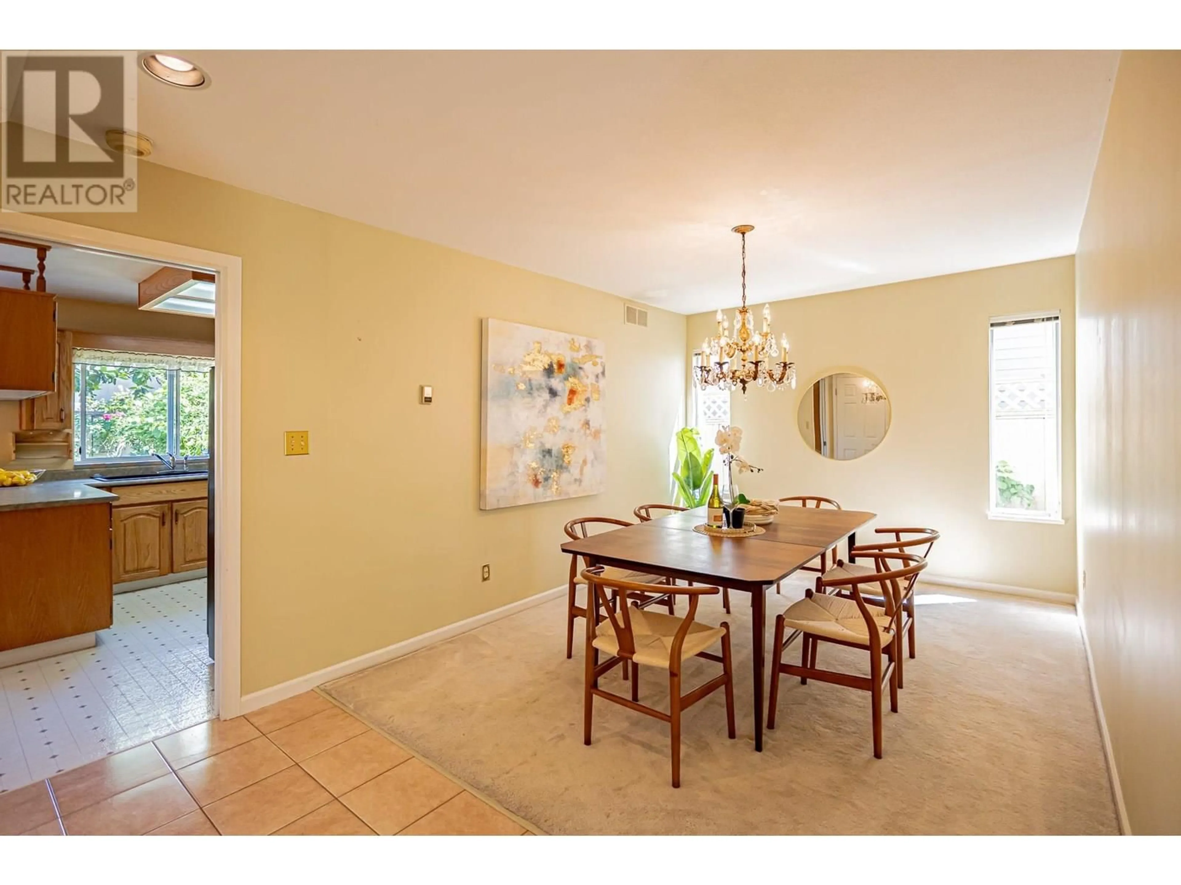 Dining room, ceramic/tile floor for 6683 LONDON COURT, Delta British Columbia V4K4W7
