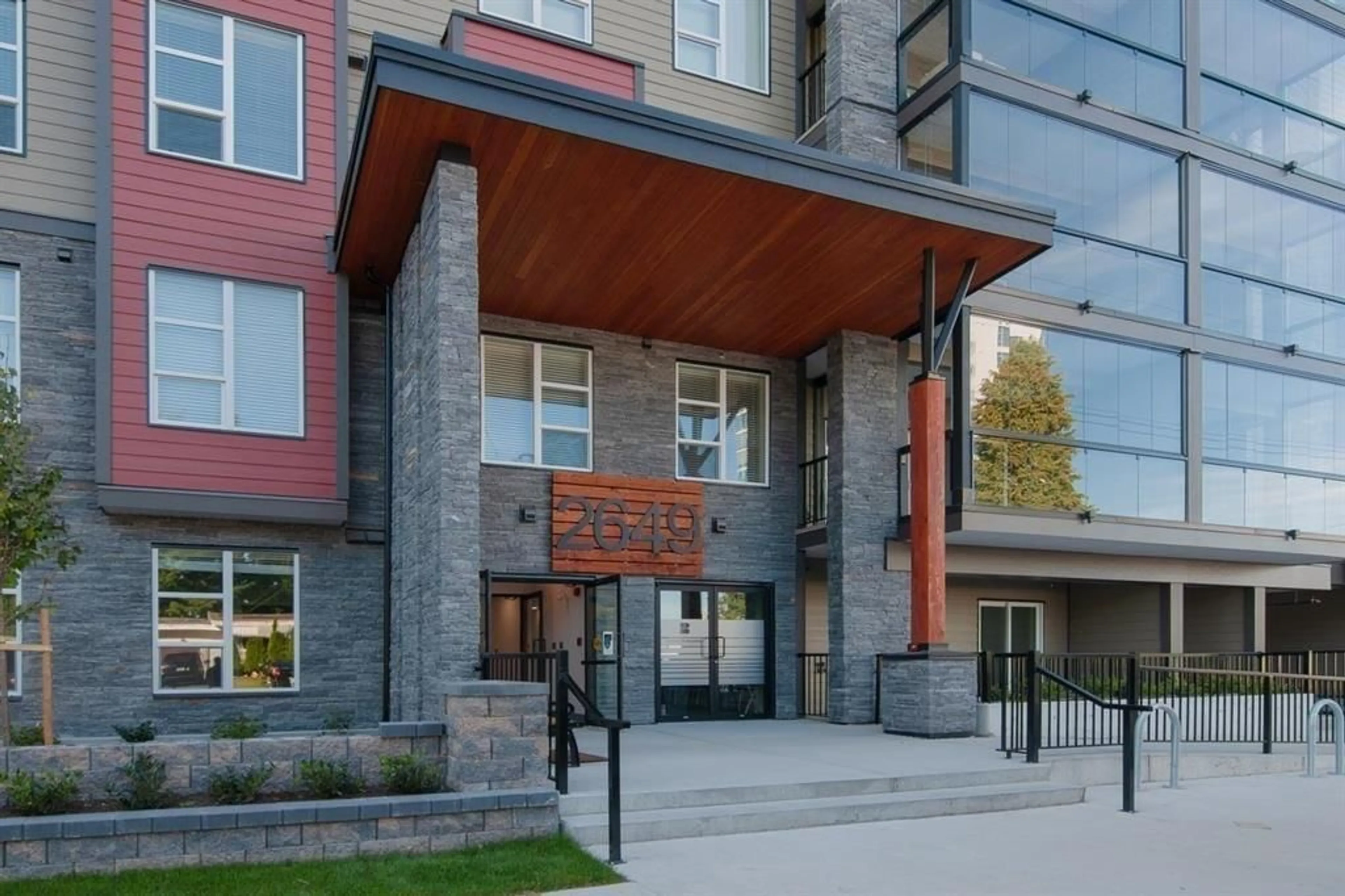 Unknown for 605 - 2649 JAMES, Abbotsford British Columbia V2T3L6