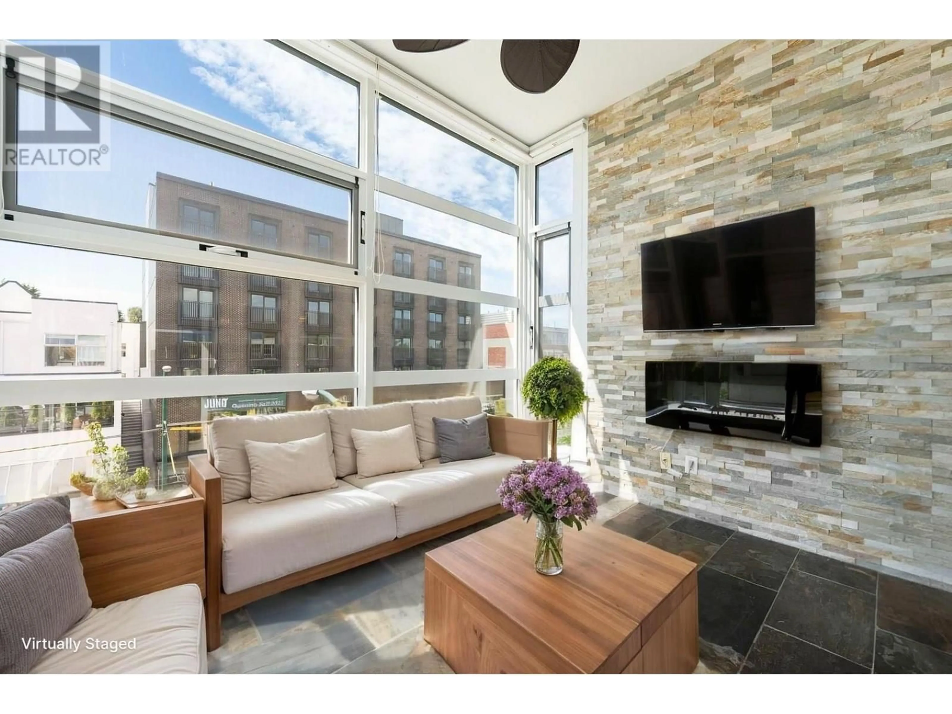 Living room with furniture, ceramic/tile floor for 401 - 2929 4TH AVENUE, Vancouver British Columbia V6K4T3