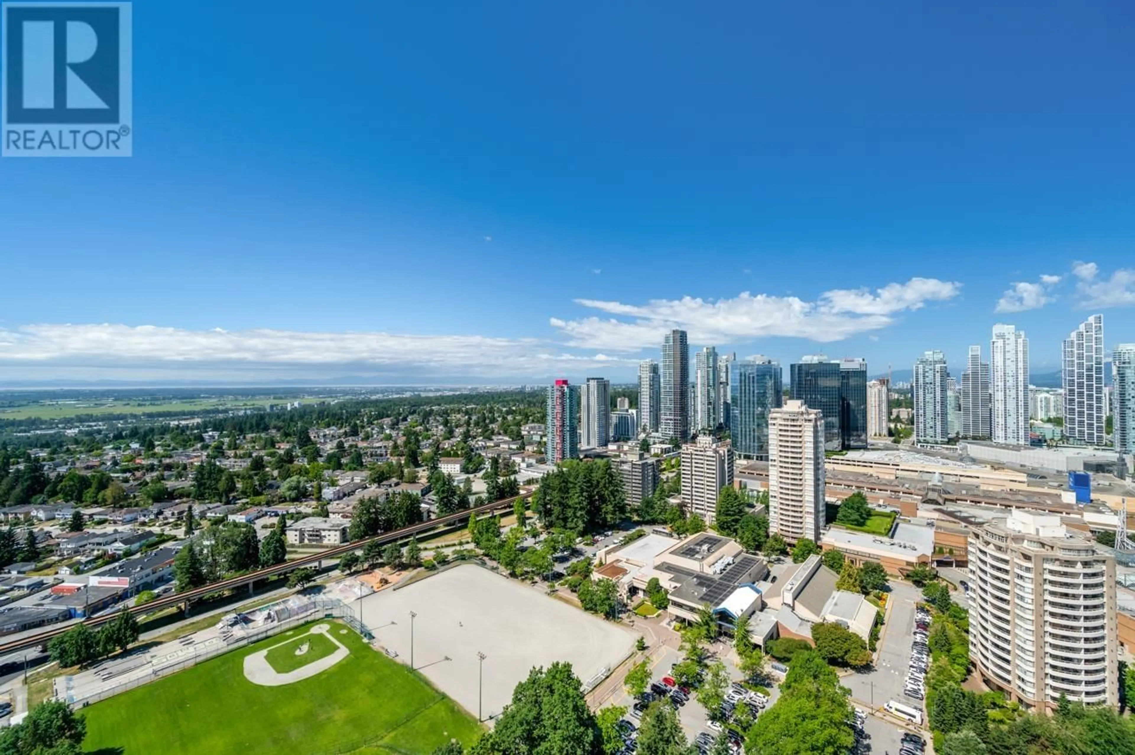 A pic from outside/outdoor area/front of a property/back of a property/a pic from drone, city buildings view from balcony for 3905 - 6588 NELSON AVENUE, Burnaby British Columbia V5H0E8
