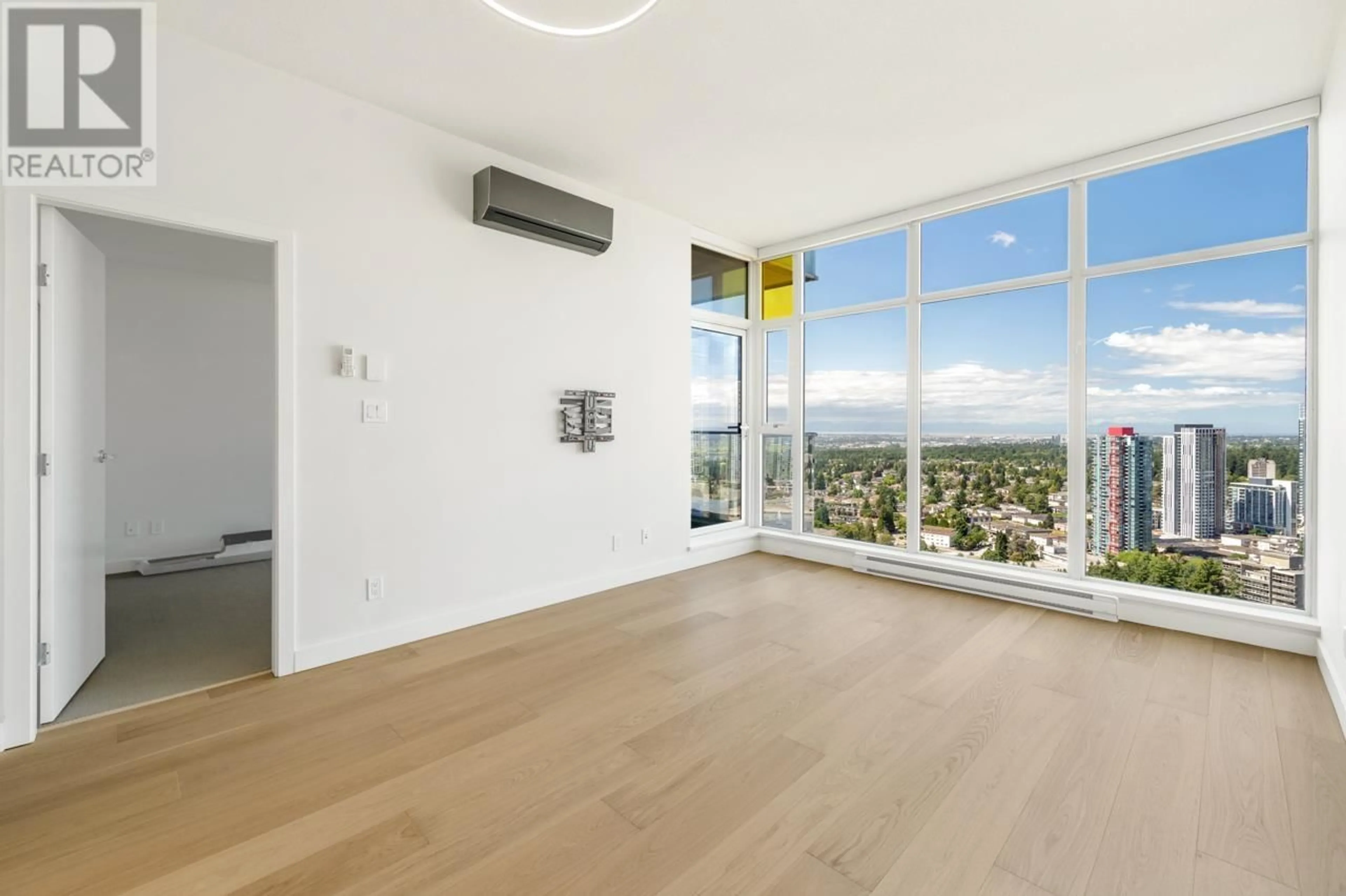 A pic of a room for 3905 - 6588 NELSON AVENUE, Burnaby British Columbia V5H0E8