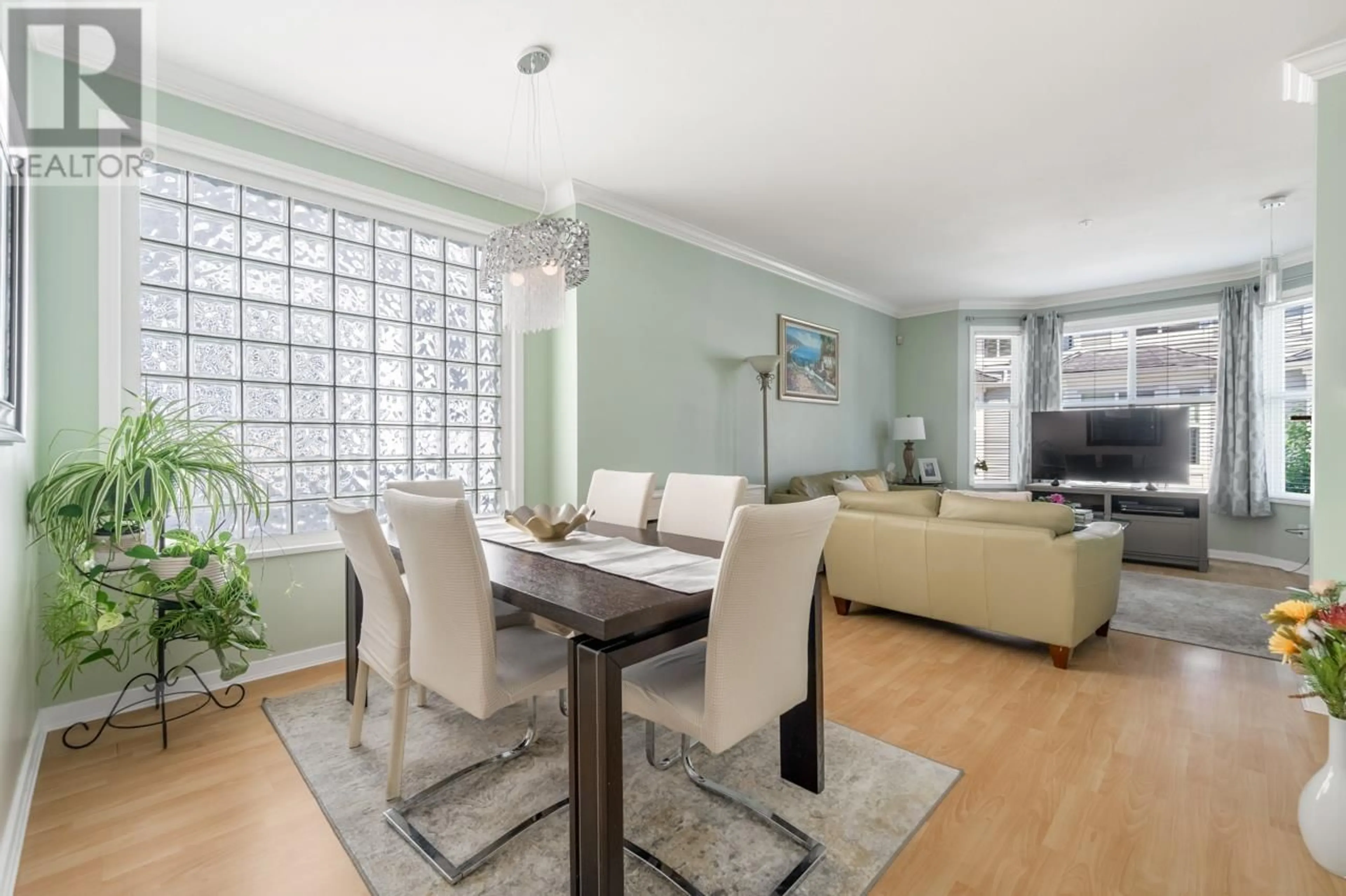 Dining room, unknown for 8577 AQUITANIA PLACE, Vancouver British Columbia V5S4V7