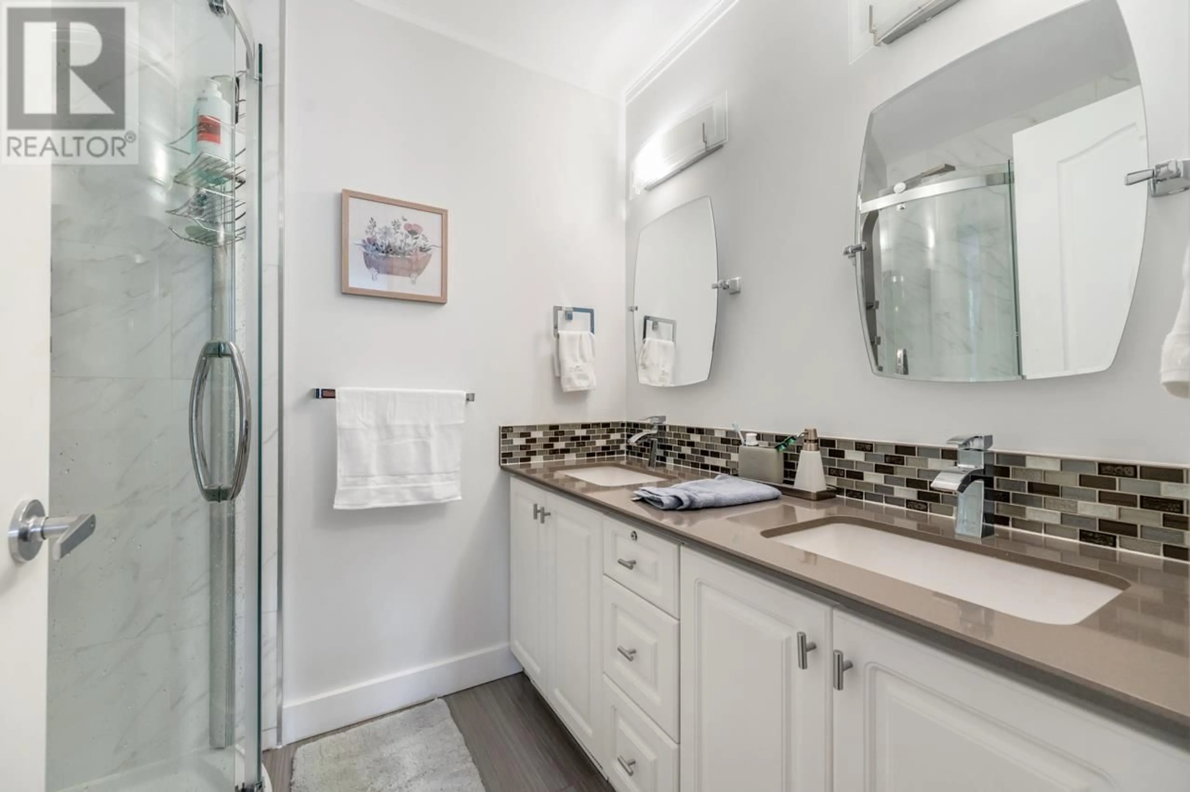 Contemporary bathroom, ceramic/tile floor for 8577 AQUITANIA PLACE, Vancouver British Columbia V5S4V7