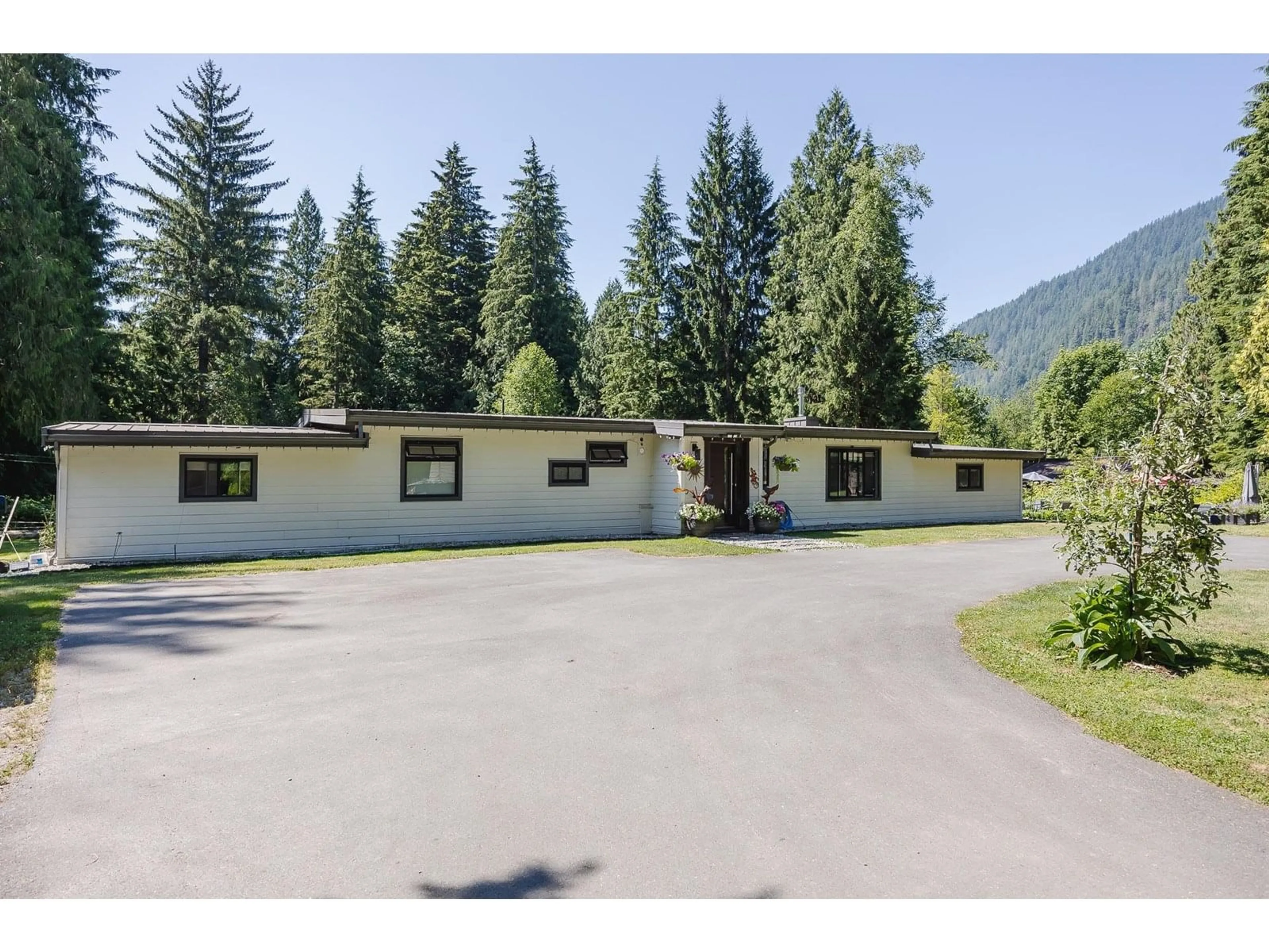 Unknown for 35406 DURIEU, Mission British Columbia V2V7L1