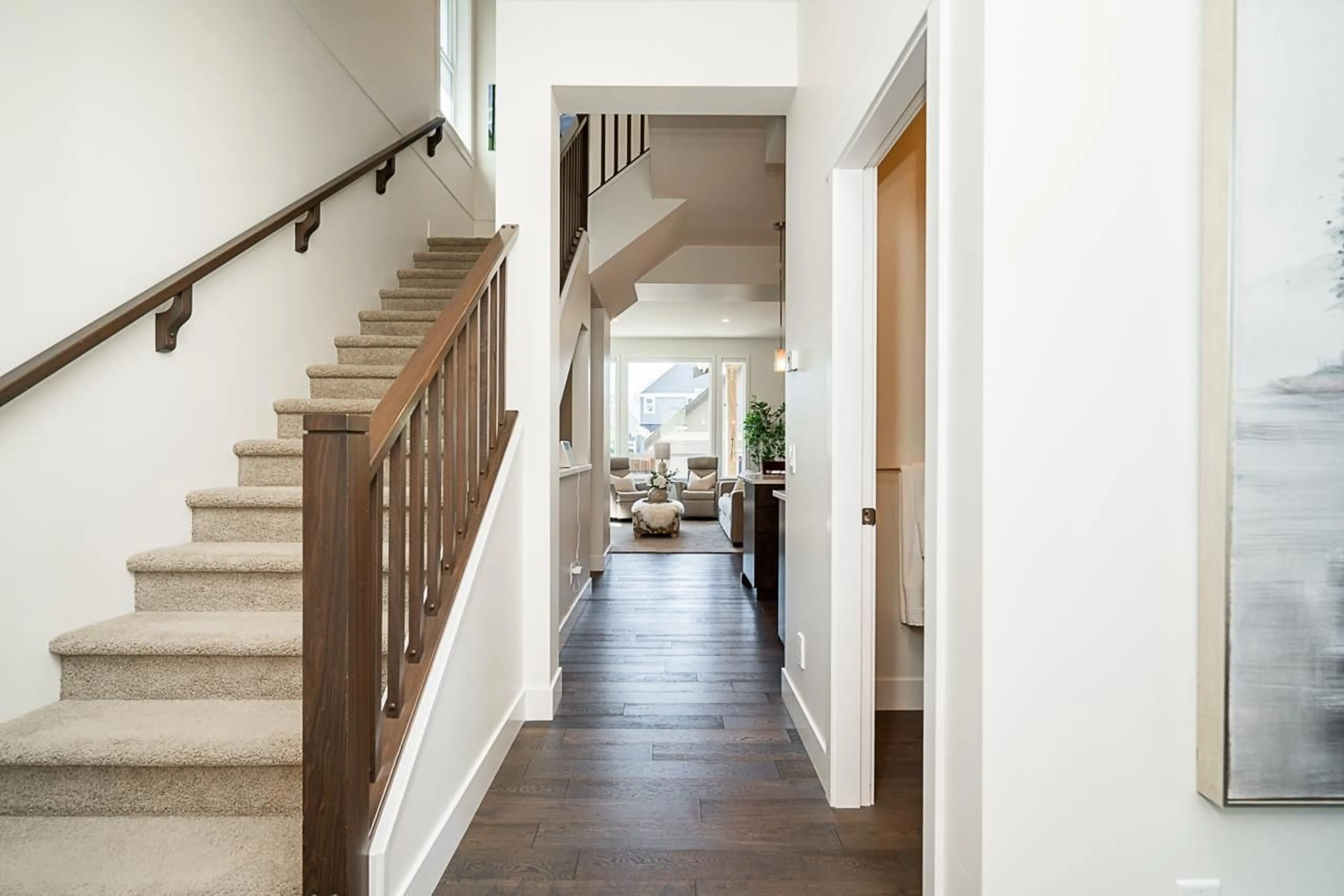 Indoor entryway for 2177 166, Surrey British Columbia V3Z0V6