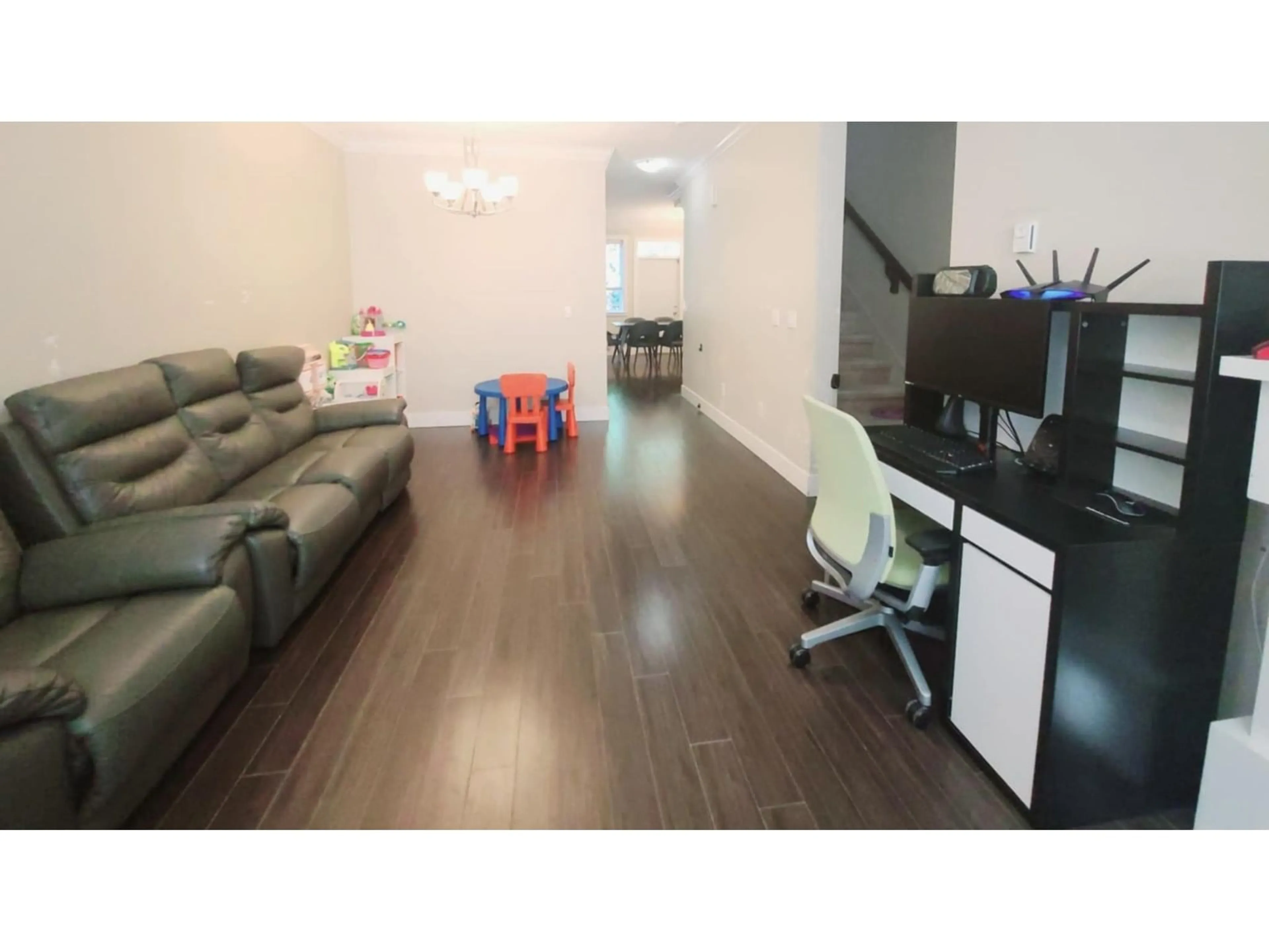 Unknown for 109 - 15399 GUILDFORD, Surrey British Columbia V3R7C6