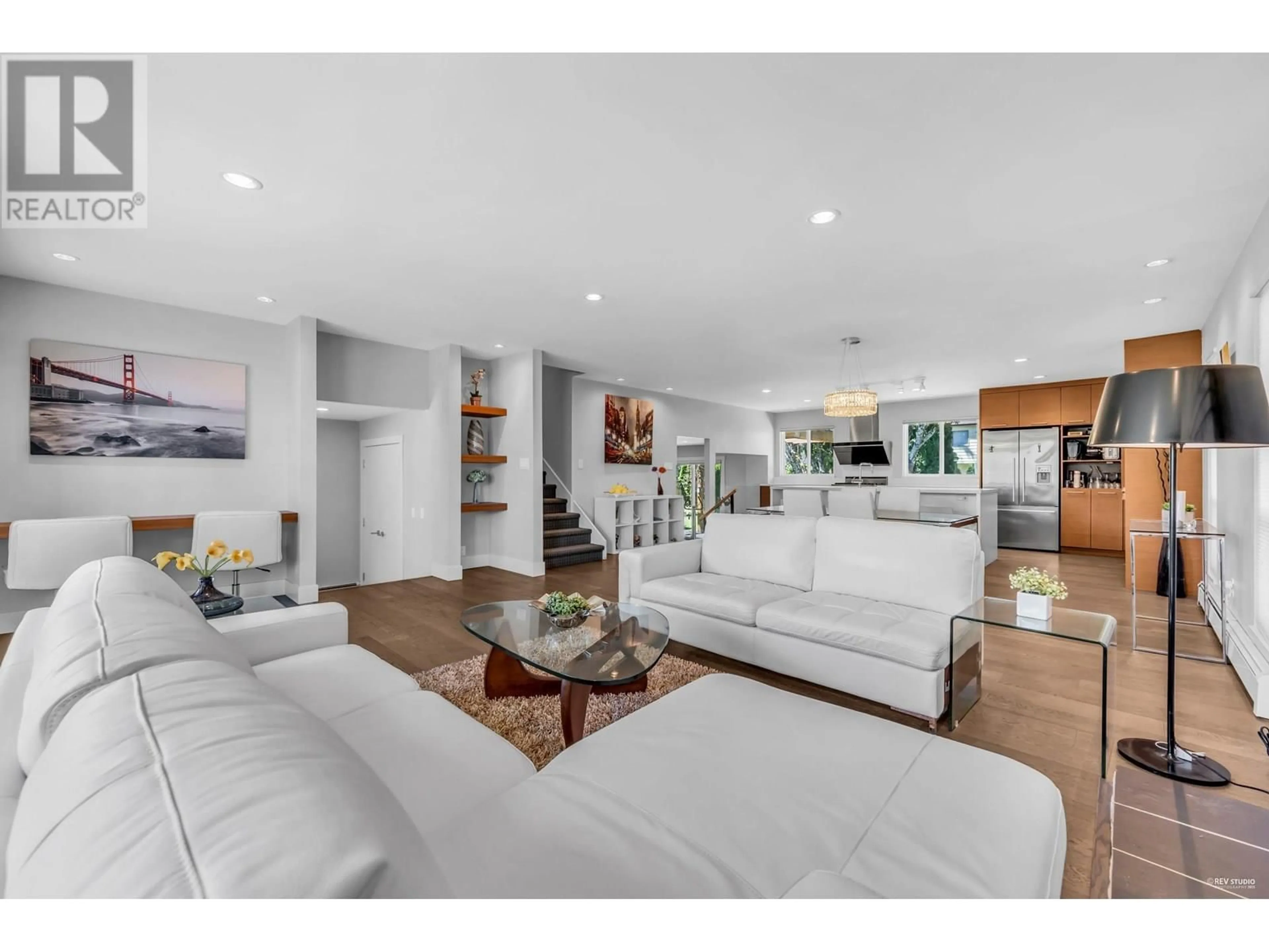 Living room with furniture, unknown for 7651 FROBISHER DRIVE, Richmond British Columbia V7C4P8