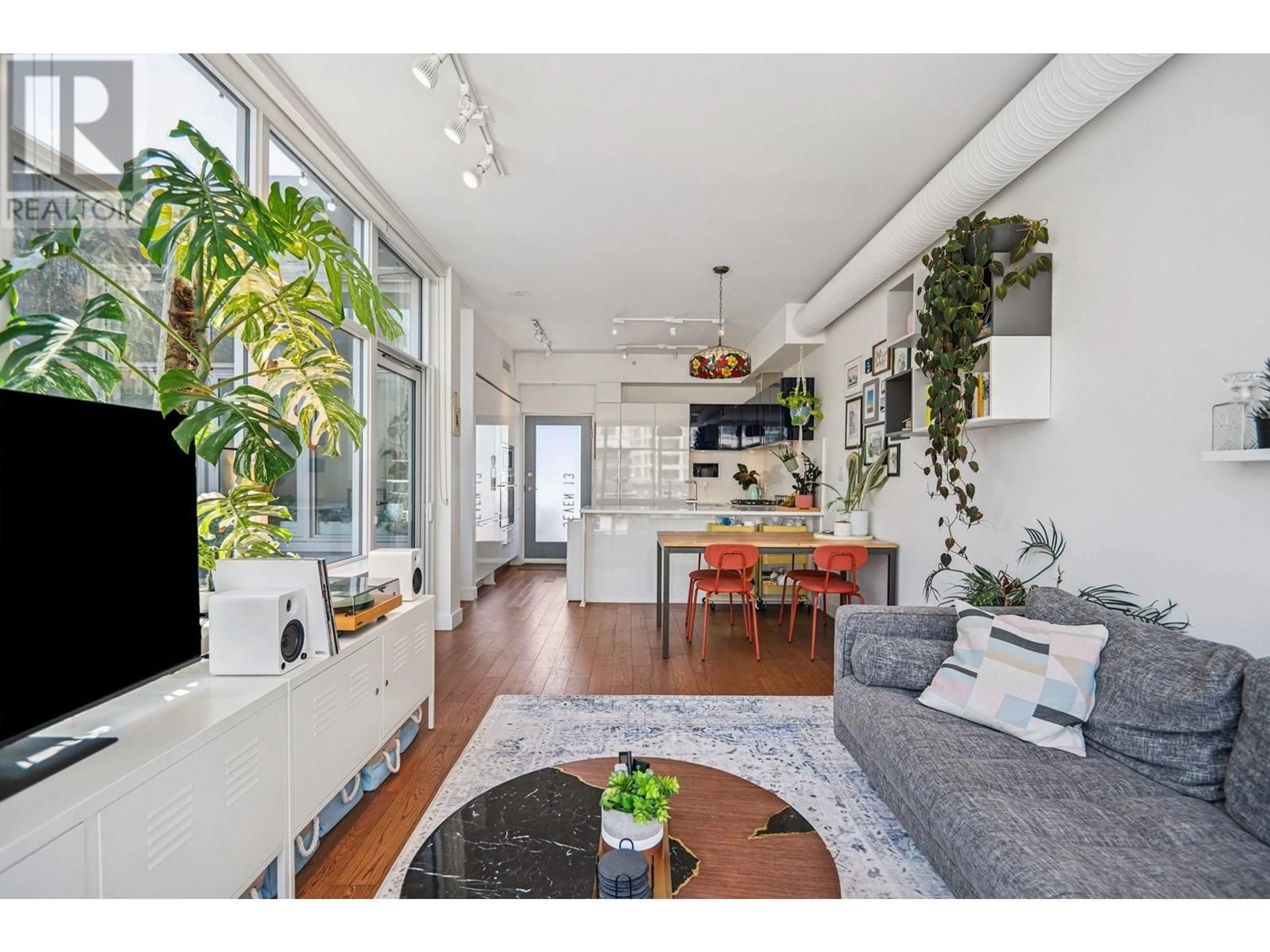 Living room with furniture, unknown for 713 - 108 1ST AVENUE, Vancouver British Columbia V5T0E4