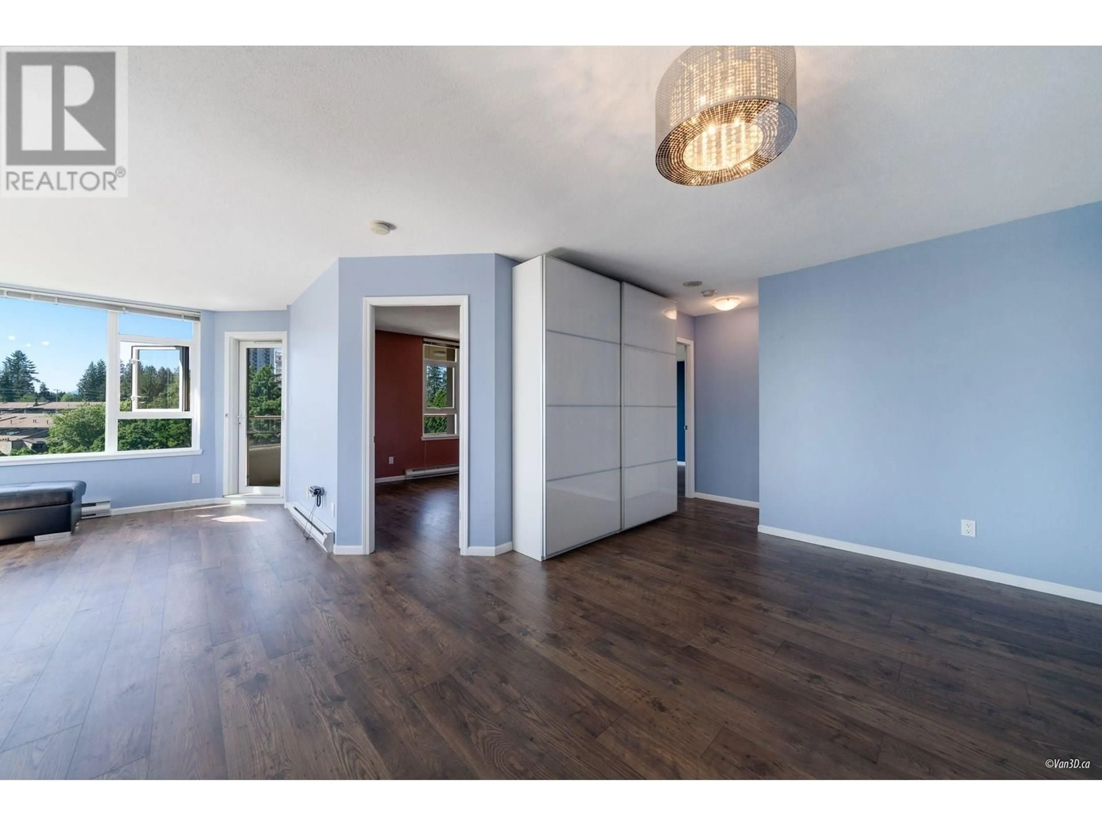 Indoor entryway for 901 - 7108 EDMONDS STREET, Burnaby British Columbia V3N4X9