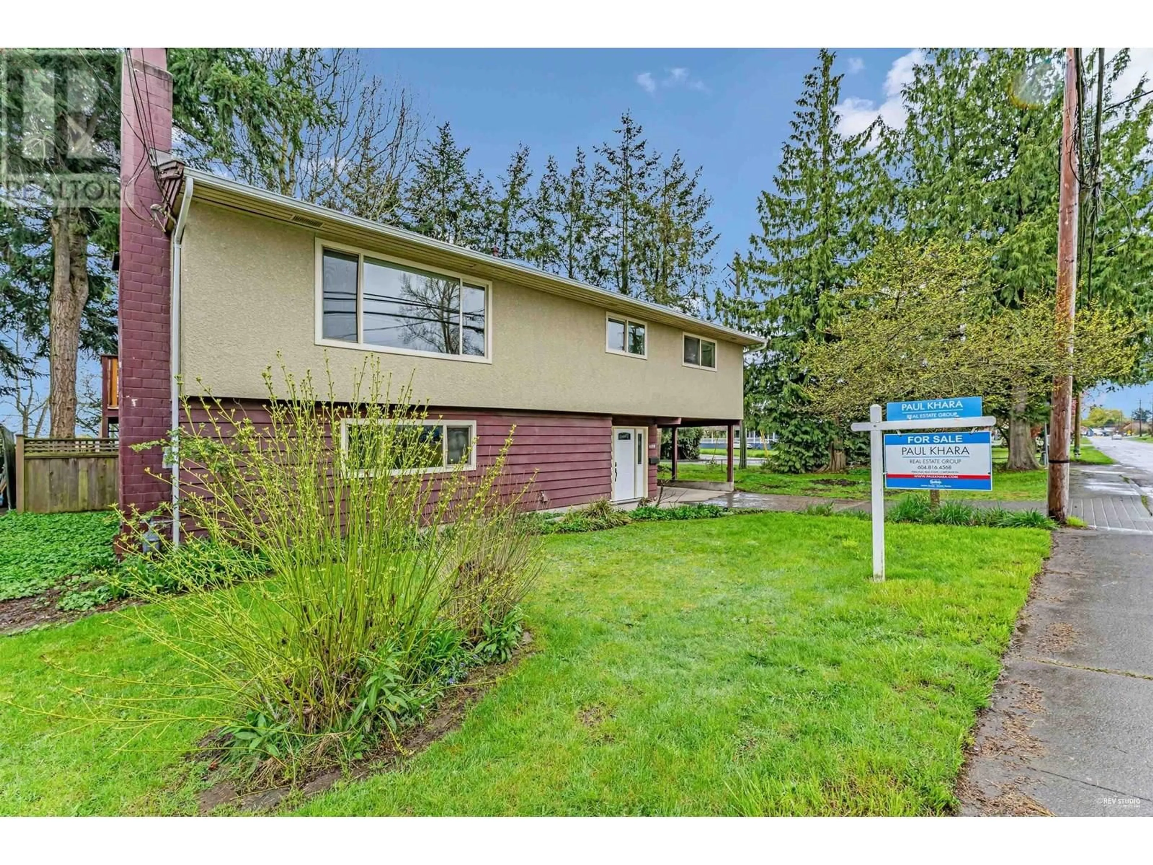 Home with vinyl exterior material, street for 4310 RIVER ROAD, Delta British Columbia V4K1S1