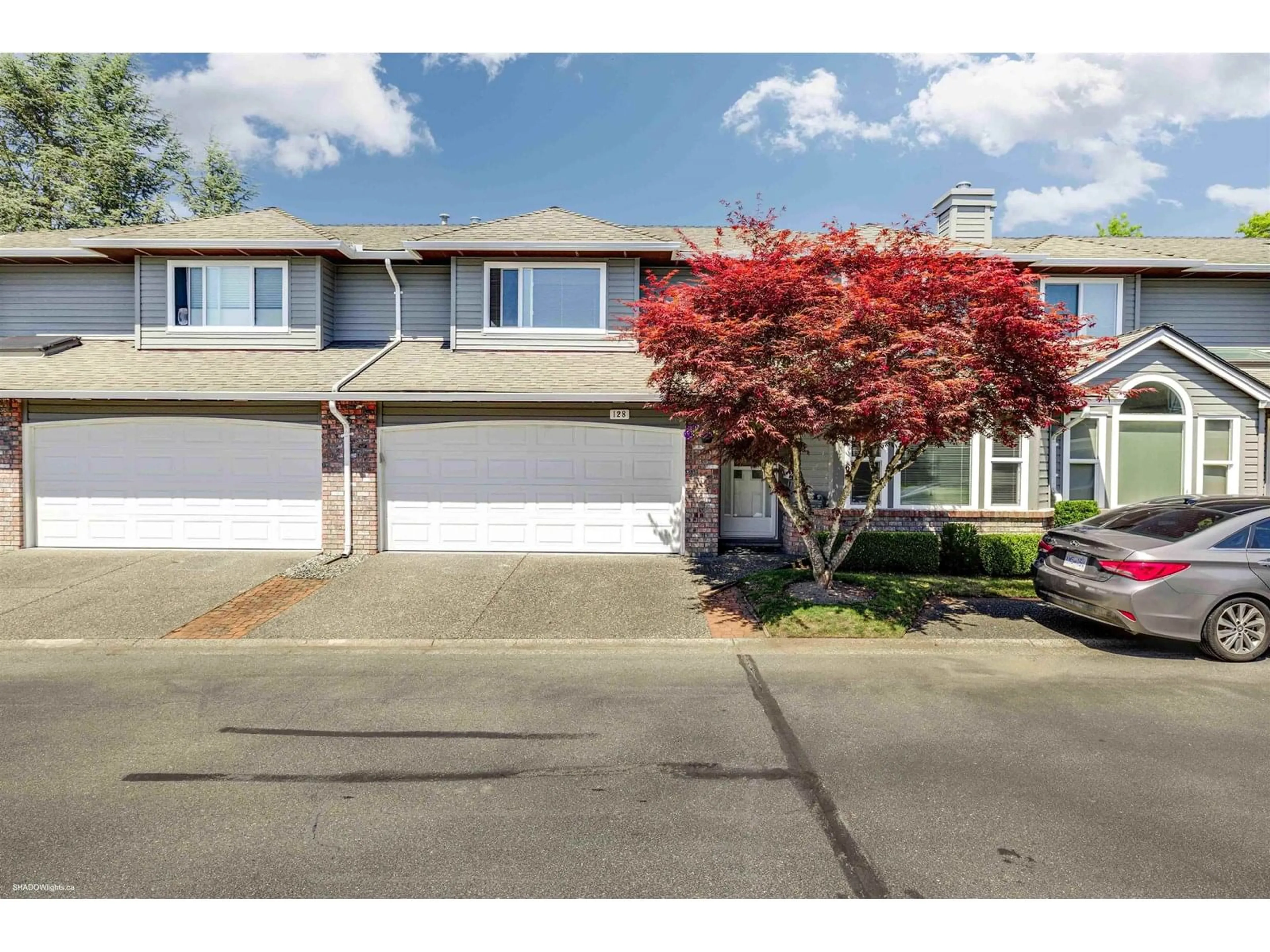 A pic from outside/outdoor area/front of a property/back of a property/a pic from drone, street for 128 - 6109 BOUNDARY WEST, Surrey British Columbia V3X2A9