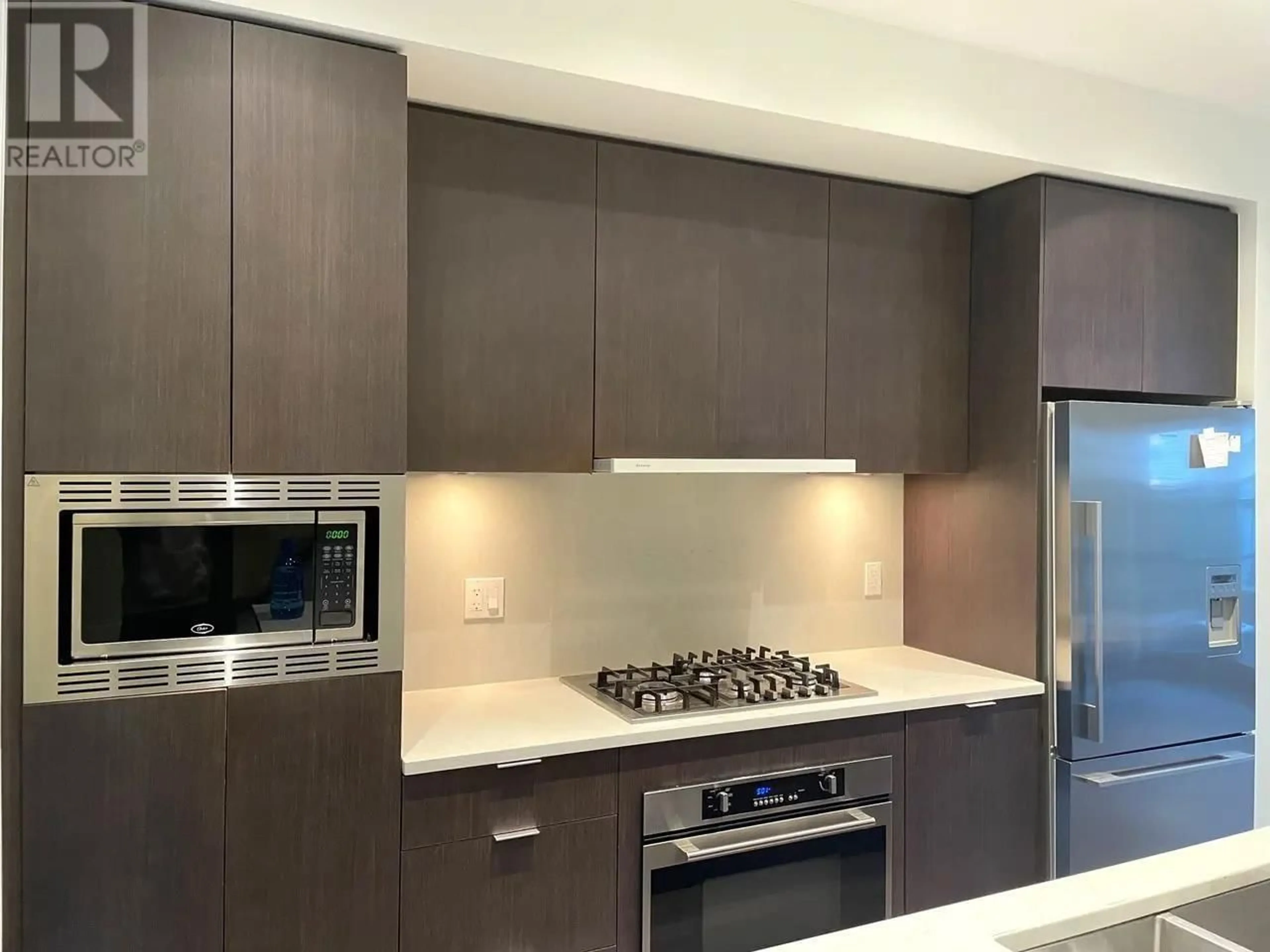 Unknown for 6180 OAK STREET, Vancouver British Columbia V6M2W2