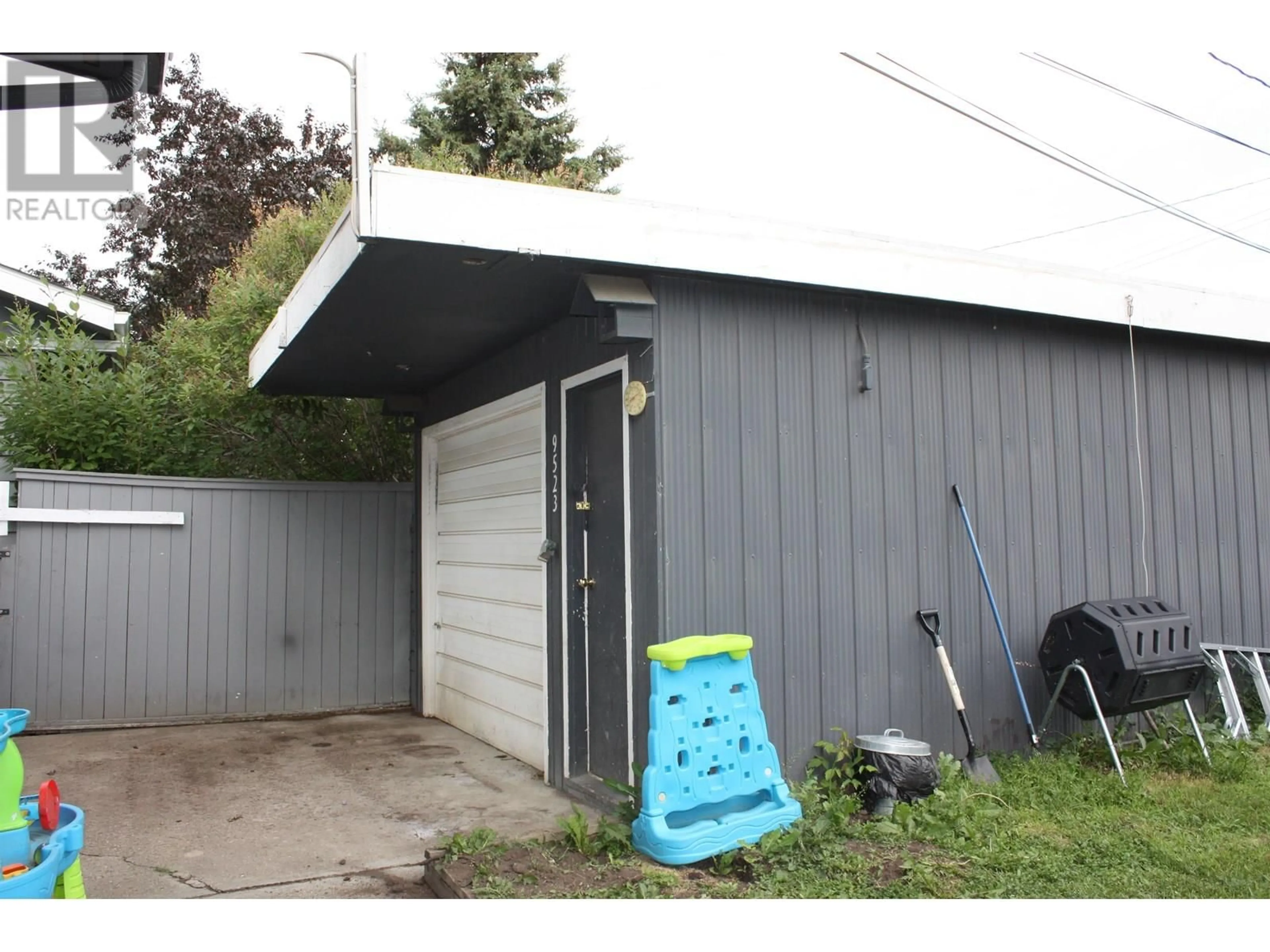 Shed for 9523 113 AVENUE, Fort St. John British Columbia V1J2X1