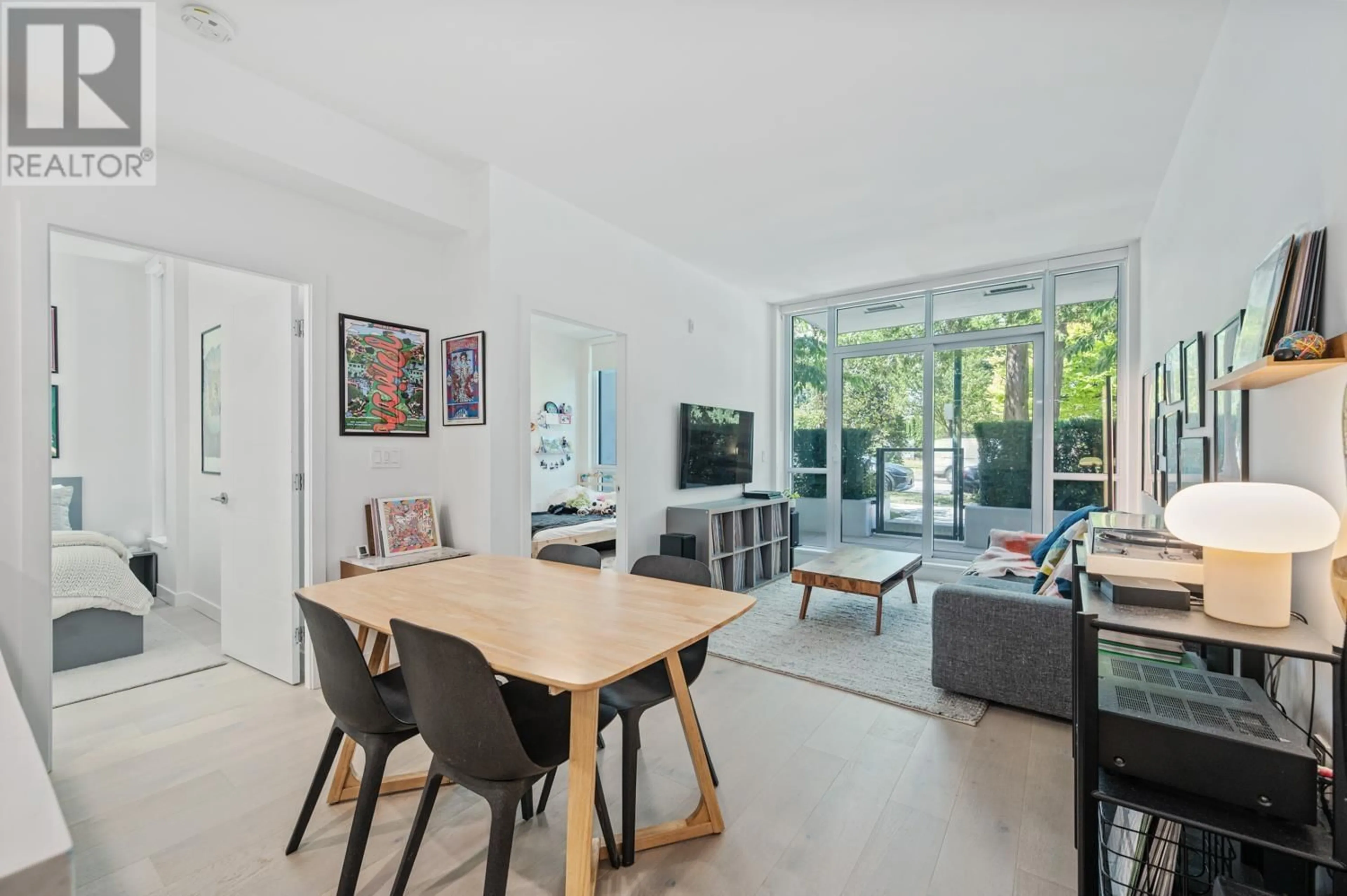 Living room with furniture, unknown for 106 - 4240 CAMBIE STREET, Vancouver British Columbia V5Z0K6