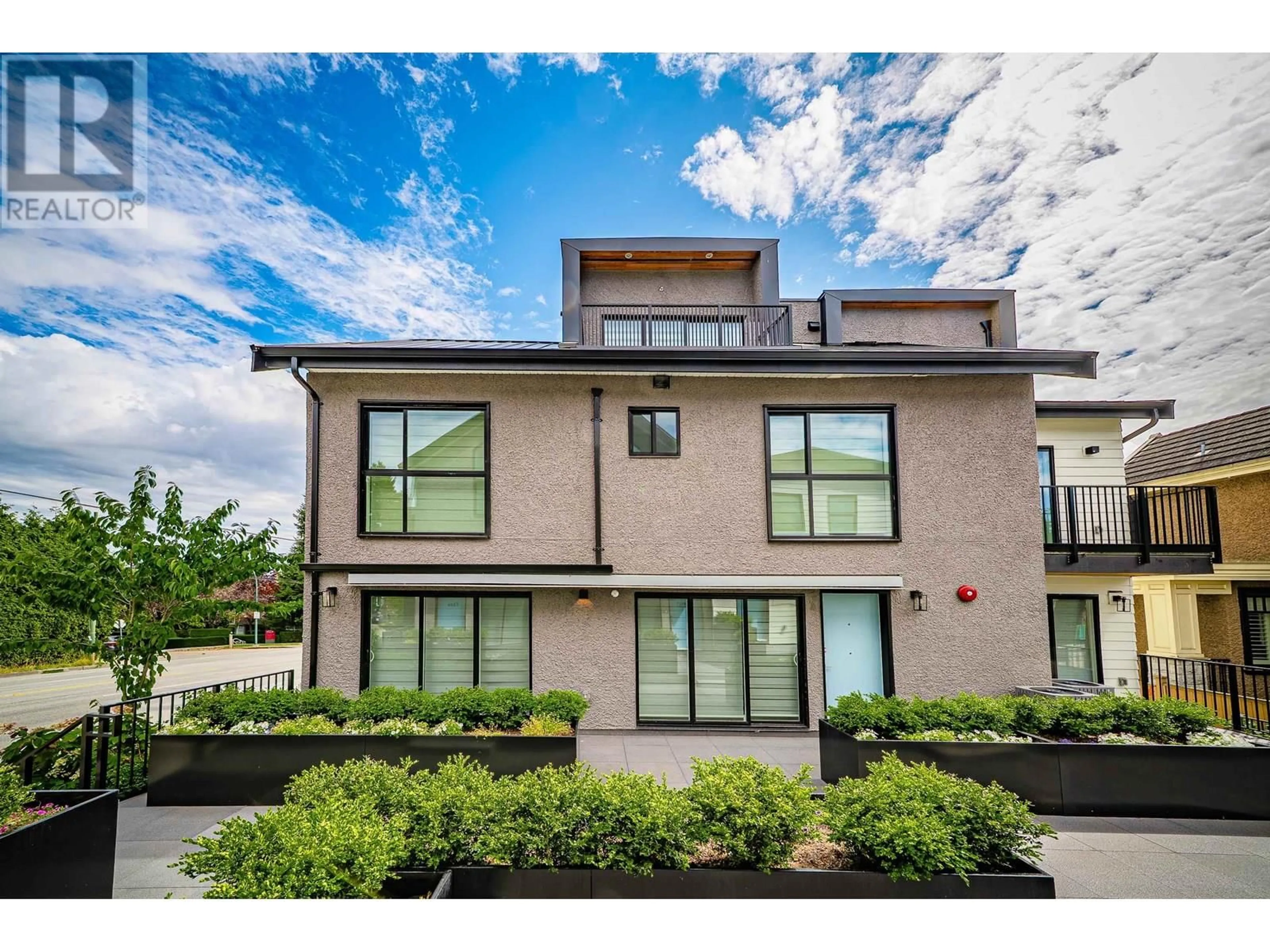 Home with brick exterior material, unknown for 7357 OAK STREET, Vancouver British Columbia V6P1V7