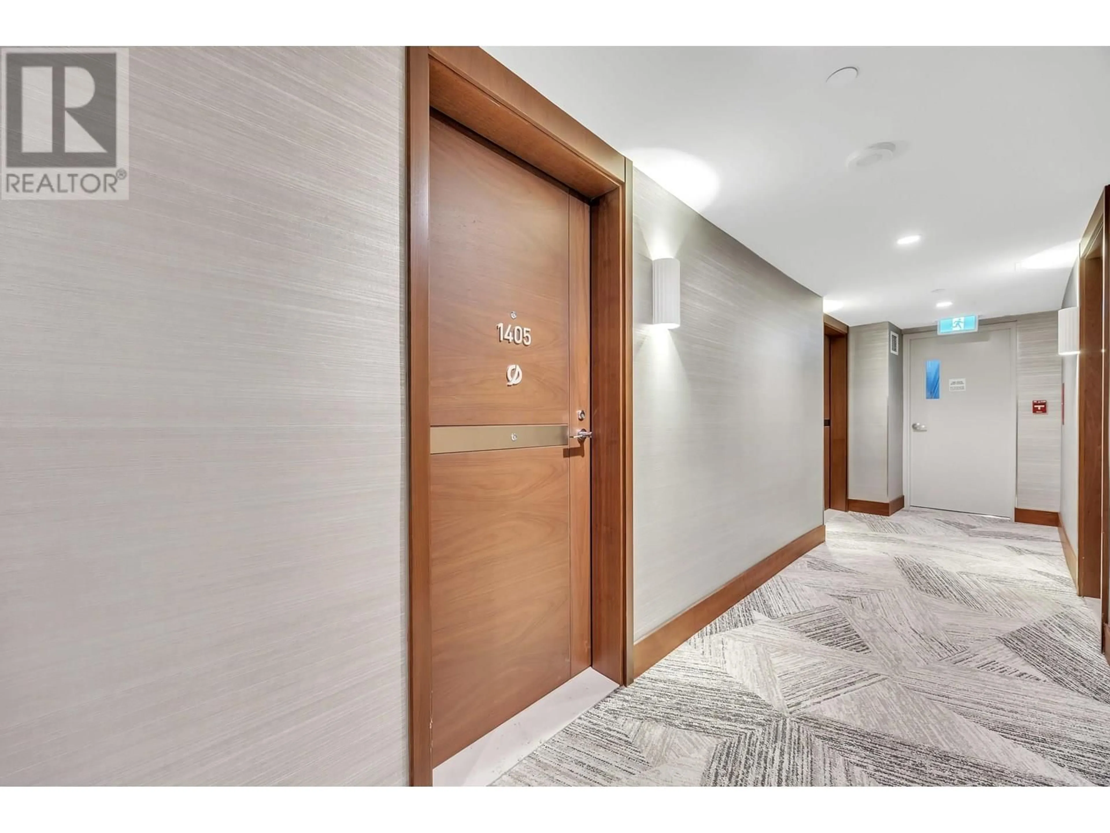Indoor foyer for 1405 - 1768 COOK STREET, Vancouver British Columbia V5Y0N3