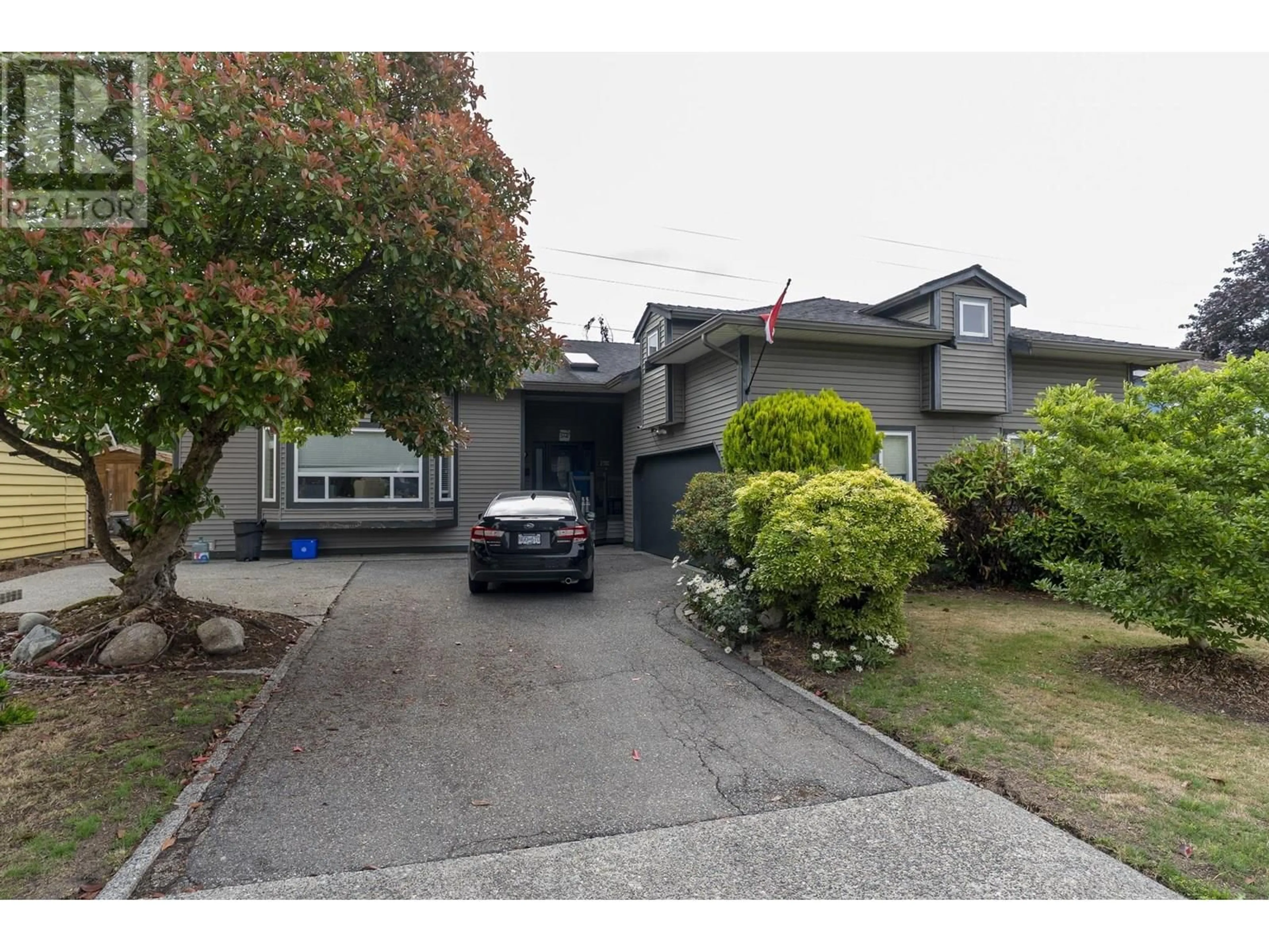 A pic from outside/outdoor area/front of a property/back of a property/a pic from drone, street for 1400 53A STREET, Delta British Columbia V4M3E6