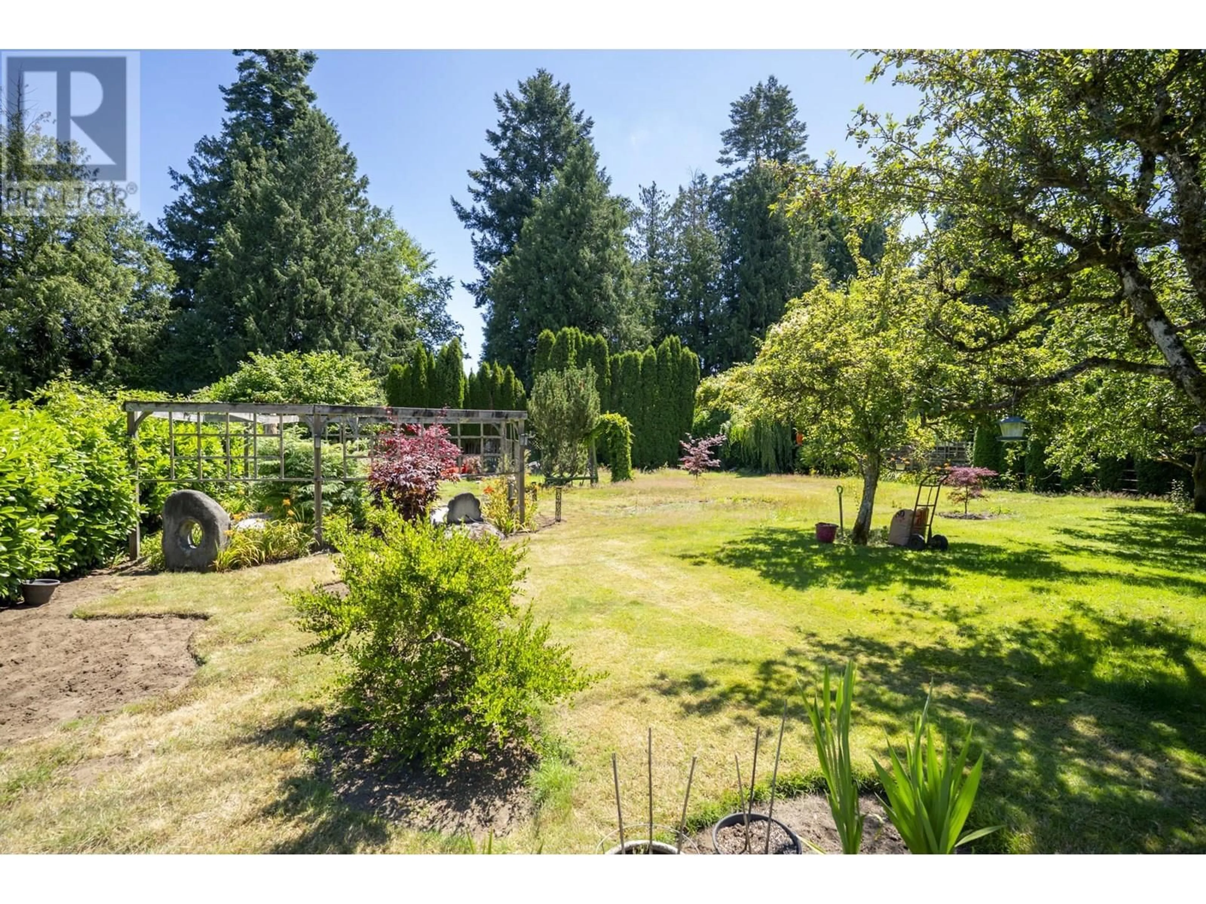 A pic from outside/outdoor area/front of a property/back of a property/a pic from drone, forest/trees view for 1546 53A STREET, Delta British Columbia V4M3G2