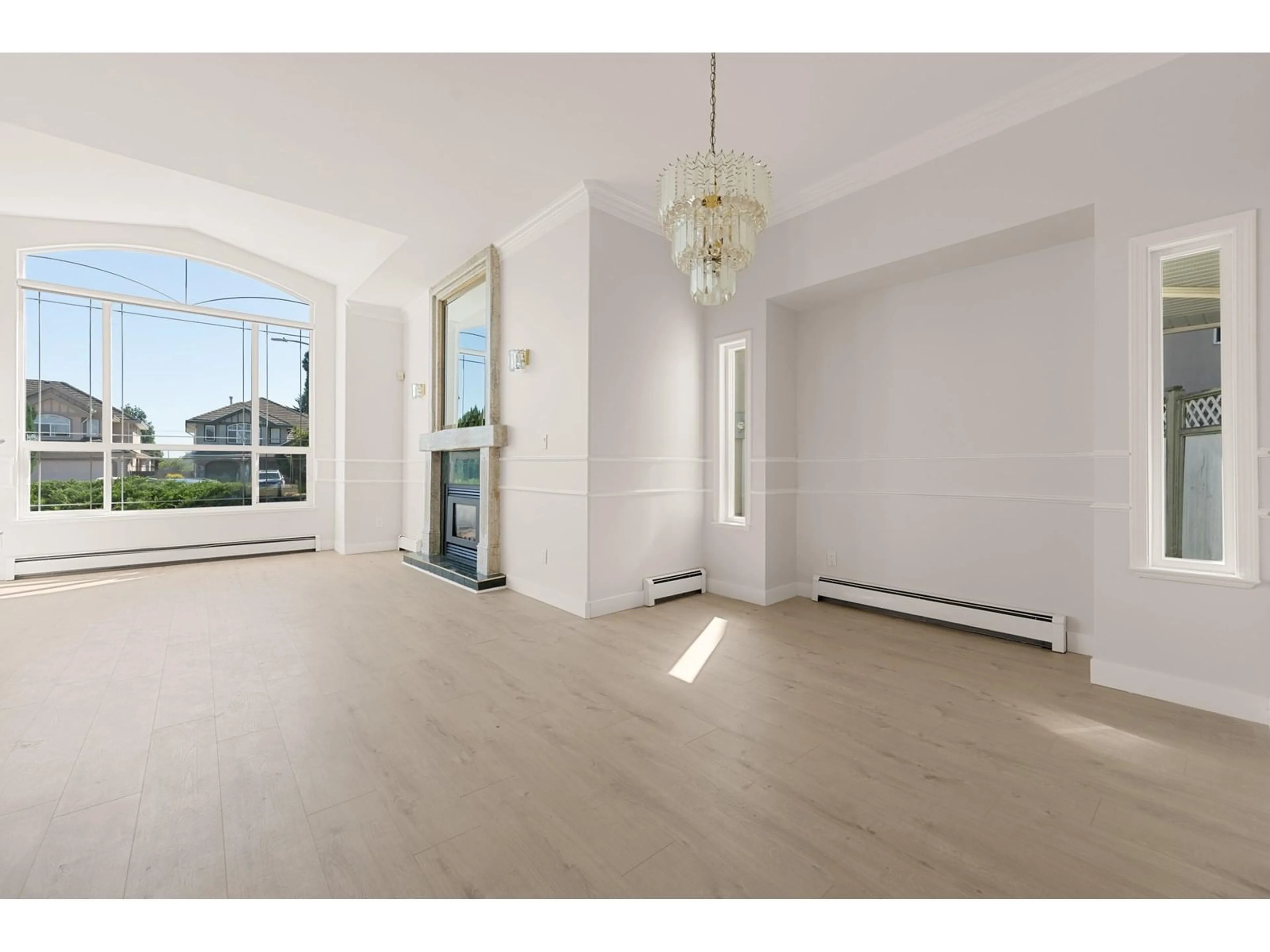 A pic of a room for 15661 82A, Surrey British Columbia V4N0S3