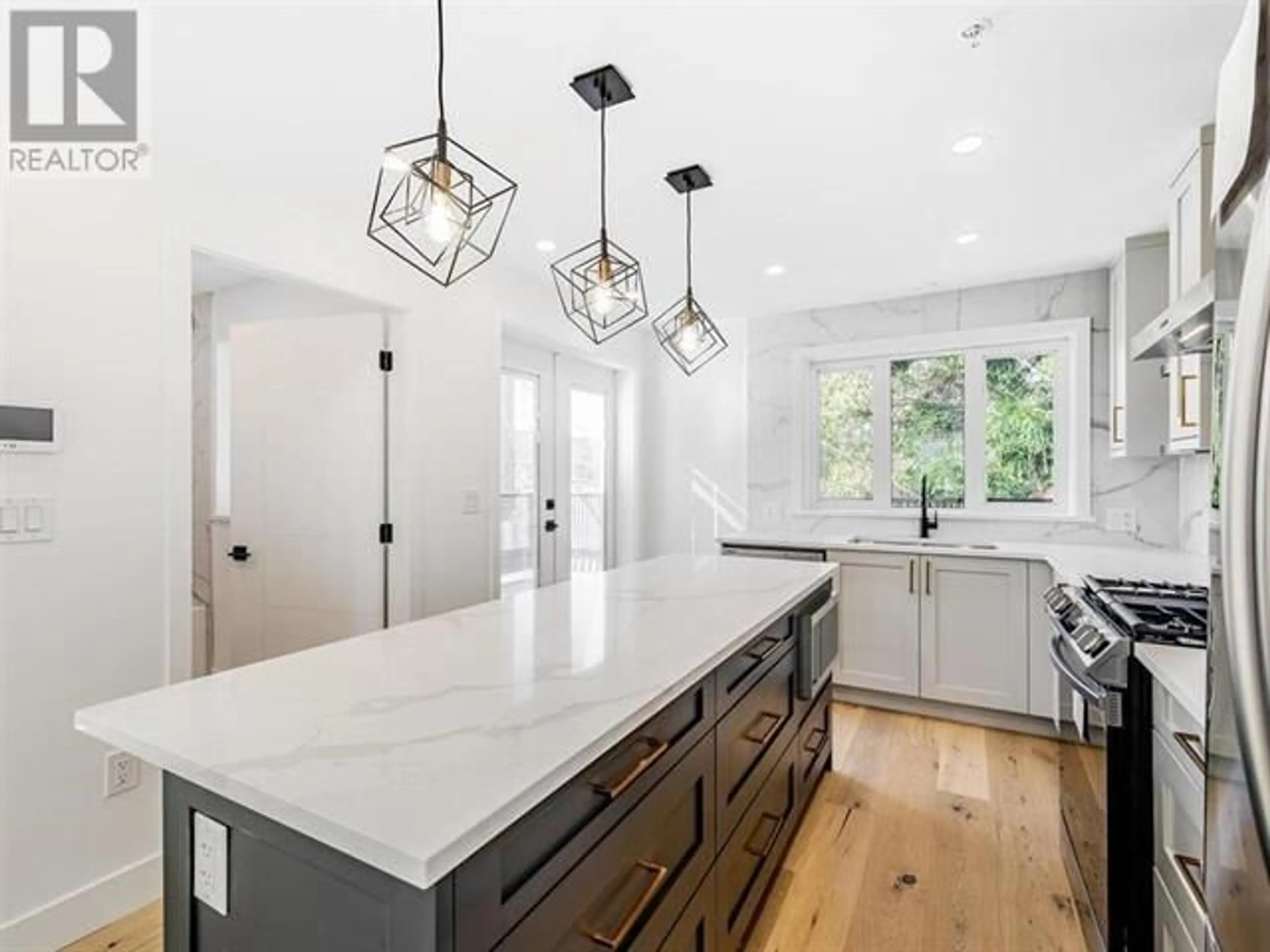 Open concept kitchen, unknown for 5449 KILLARNEY STREET, Vancouver British Columbia V5R3W3