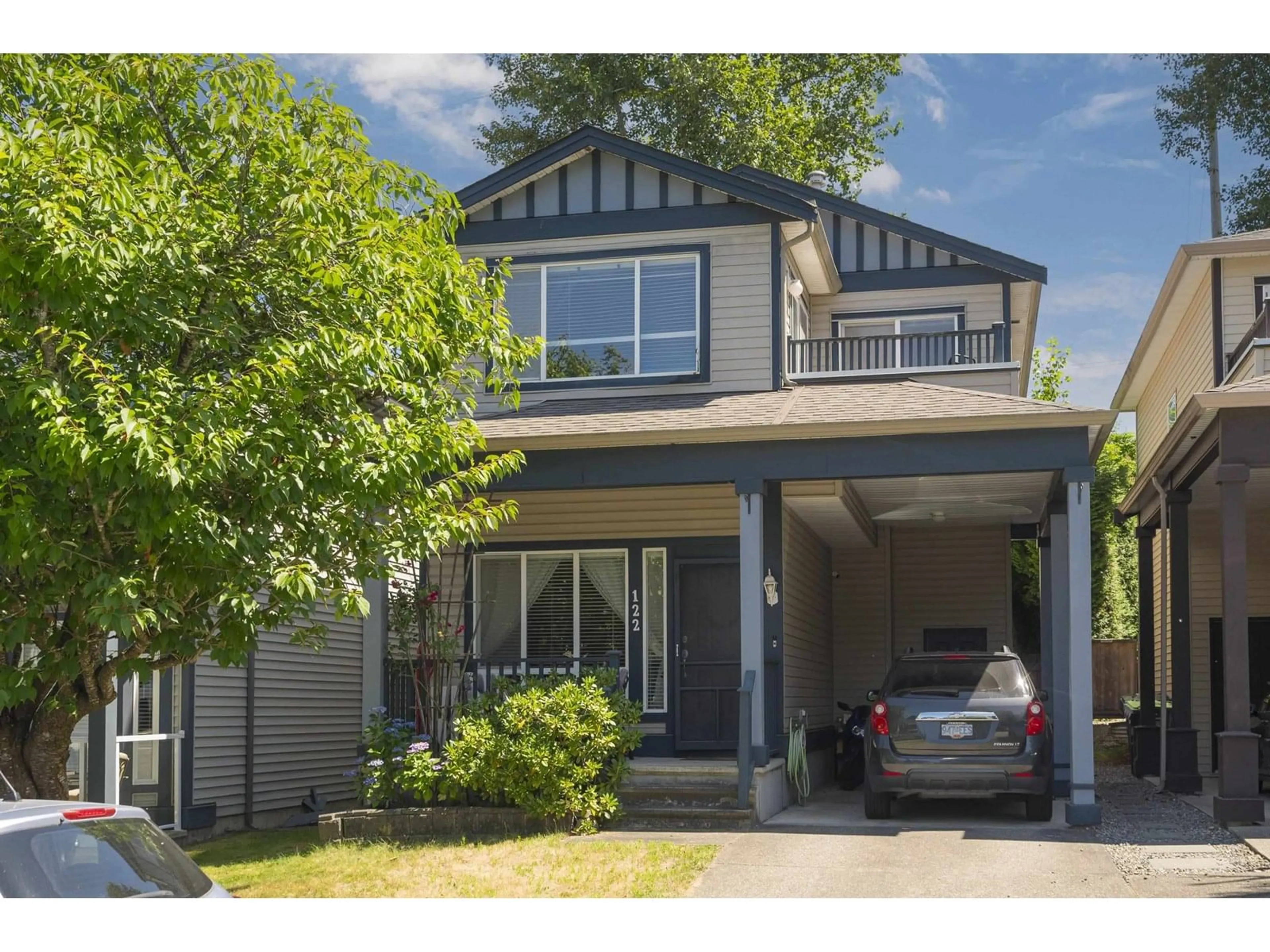Home with vinyl exterior material, street for 122 - 8888 216, Langley British Columbia V1M3Z8