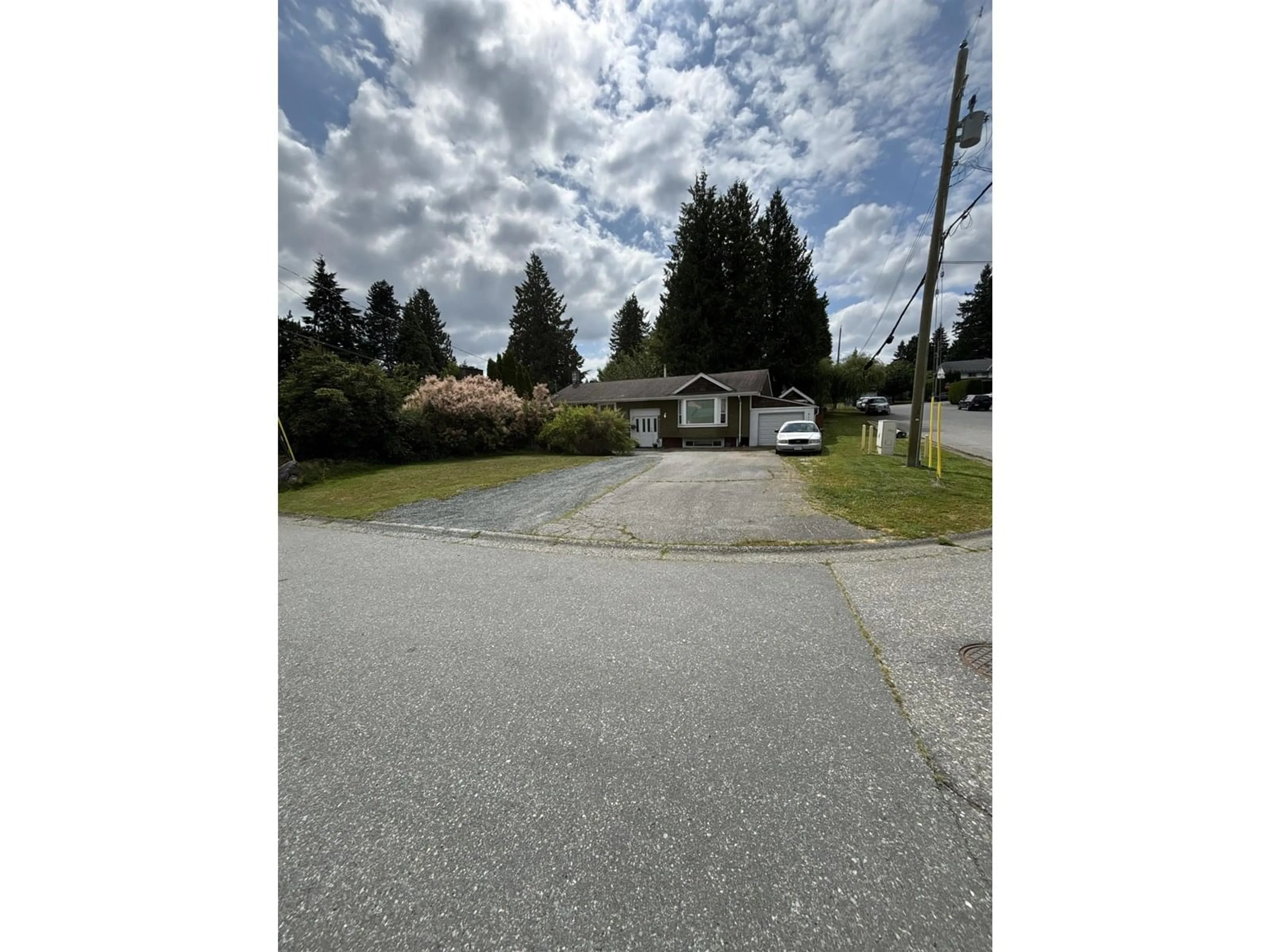 Unknown for 8141 WAXBERRY, Mission British Columbia V2V5C3