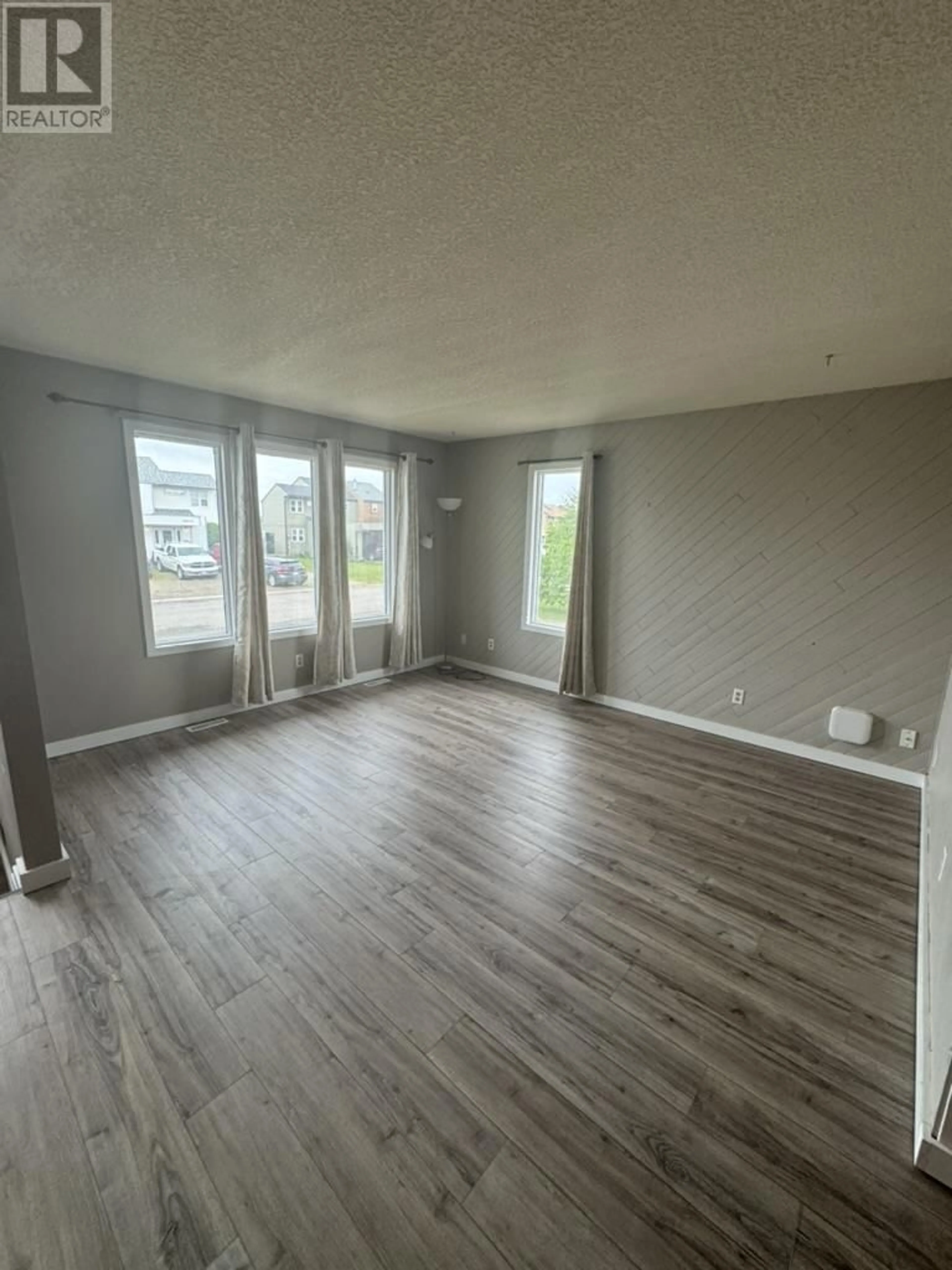 A pic of a room for 10520 88A STREET, Fort St. John British Columbia V1J5X9