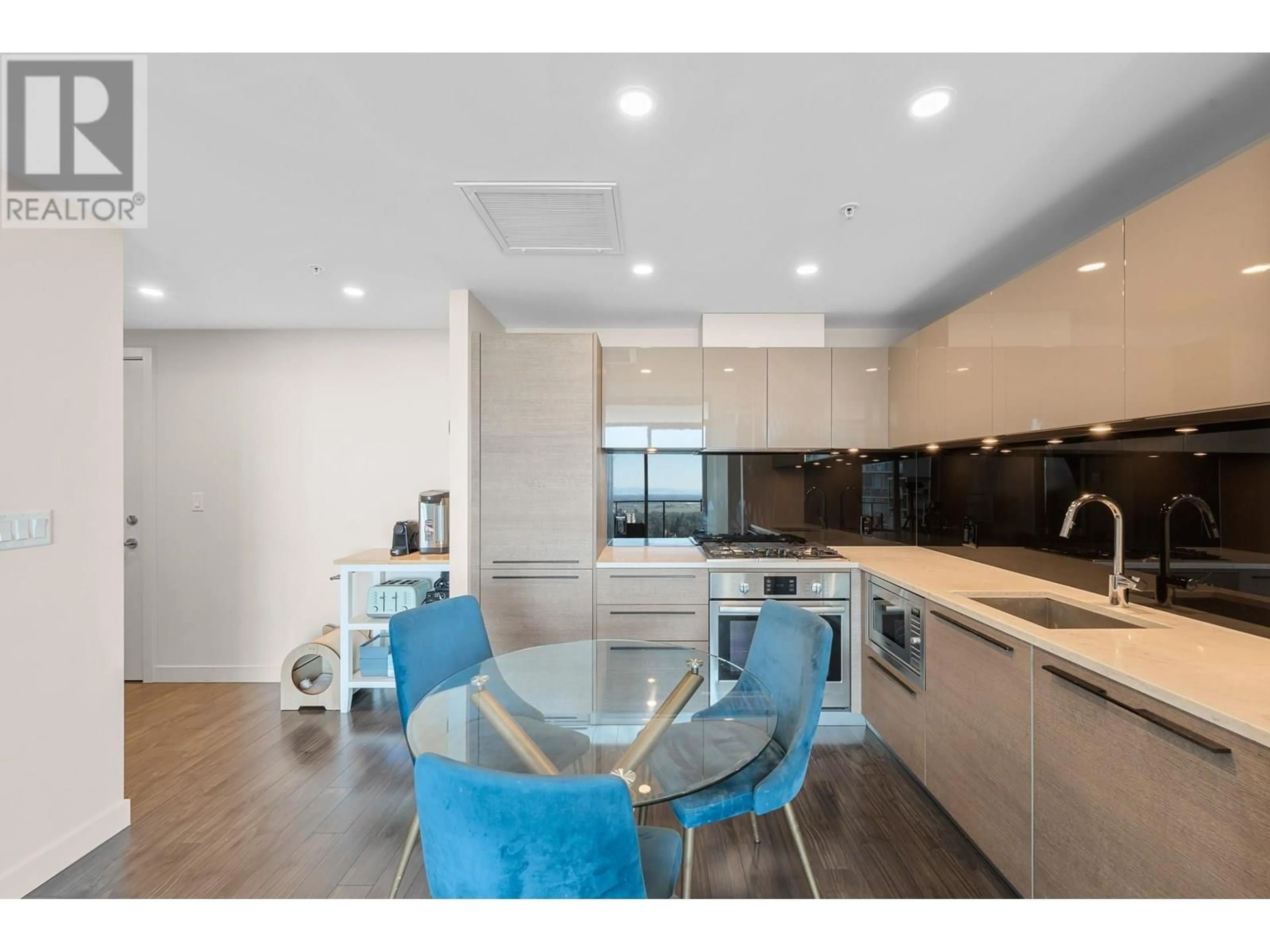 Open concept kitchen, unknown for 1705 - 6383 MCKAY AVENUE, Burnaby British Columbia V5H0H8
