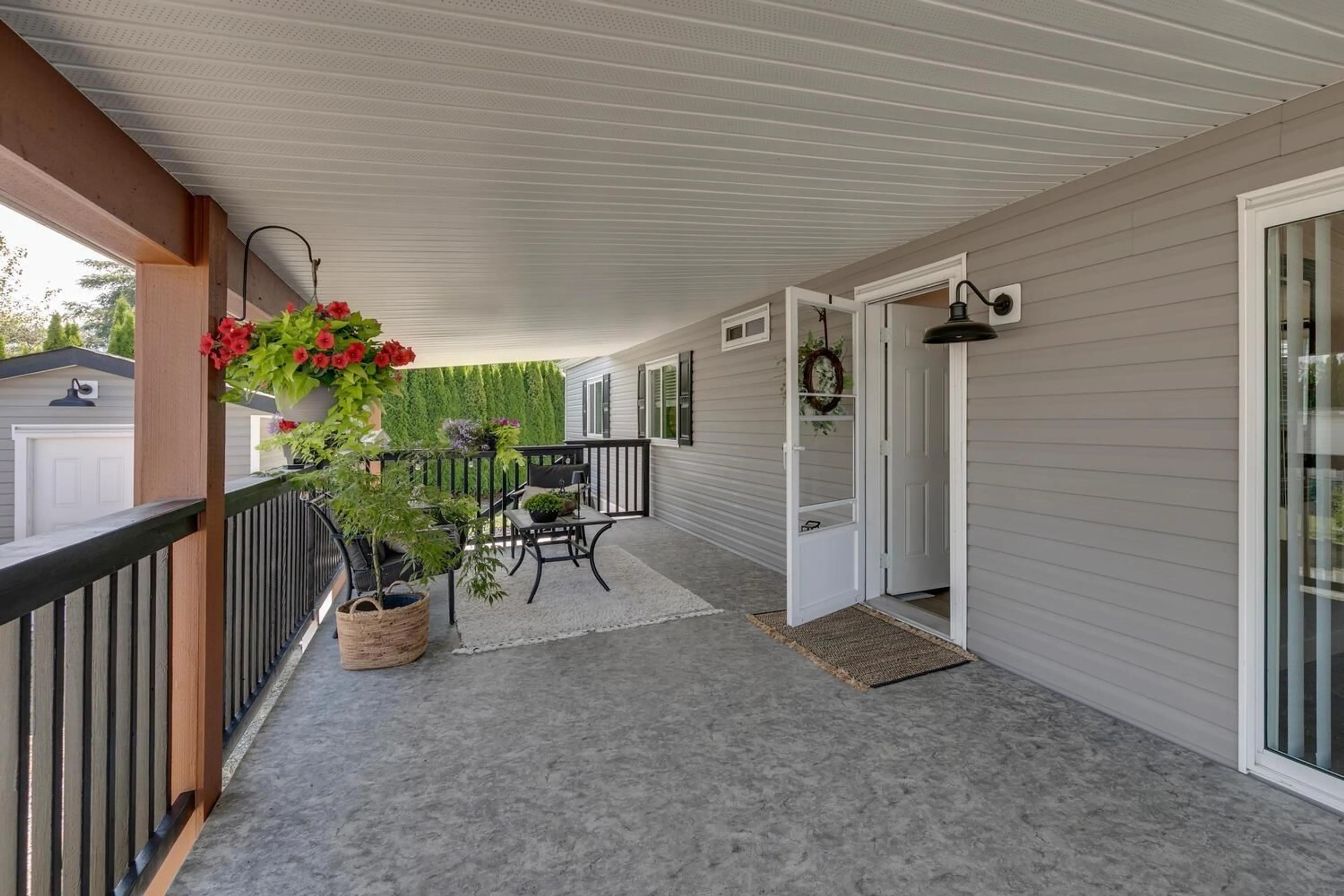 Patio, street for 82 - 6338 VEDDER ROAD, Chilliwack British Columbia V2R3R3