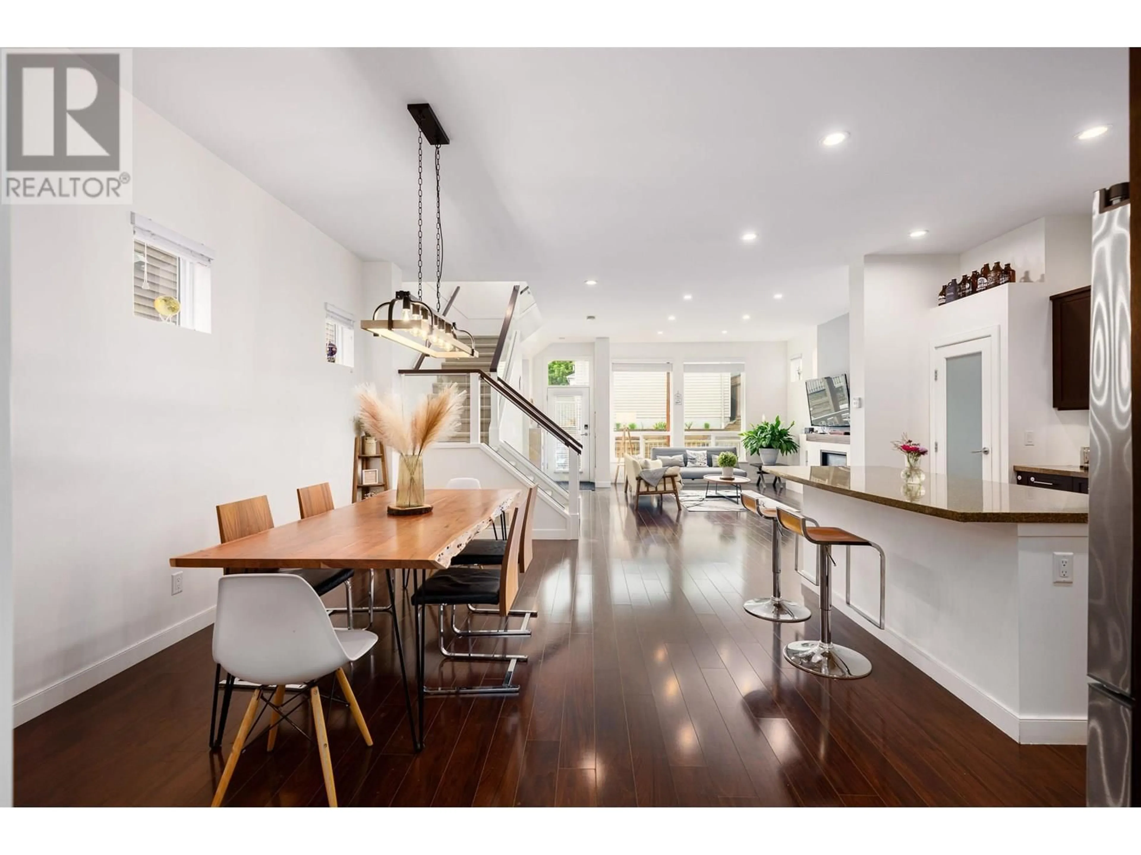 Open concept kitchen, wood/laminate floor for 3381 WATKINS AVENUE, Coquitlam British Columbia V3E0B3