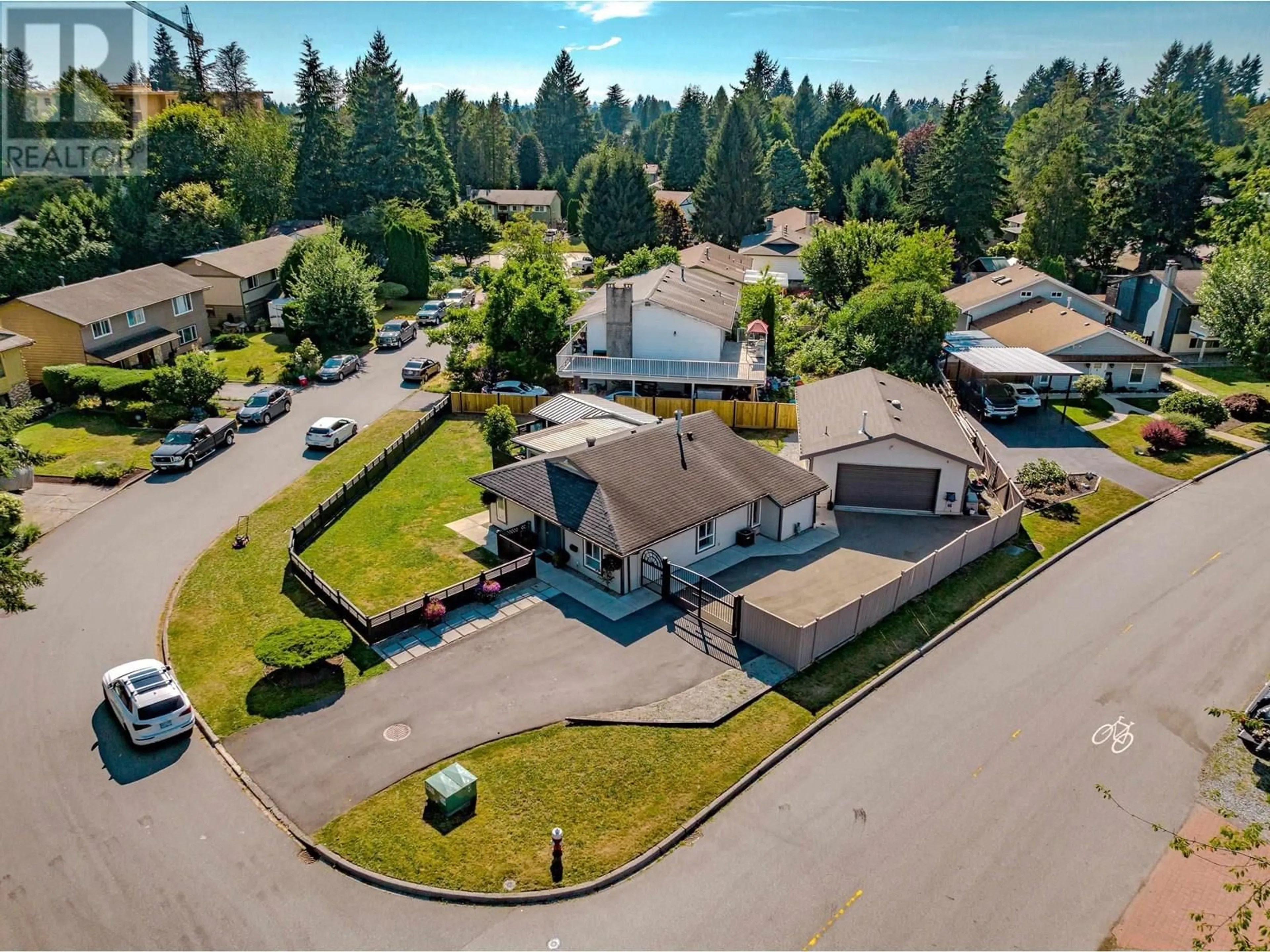 A pic from outside/outdoor area/front of a property/back of a property/a pic from drone, street for 21825 DOVER ROAD, Maple Ridge British Columbia V2X7V6
