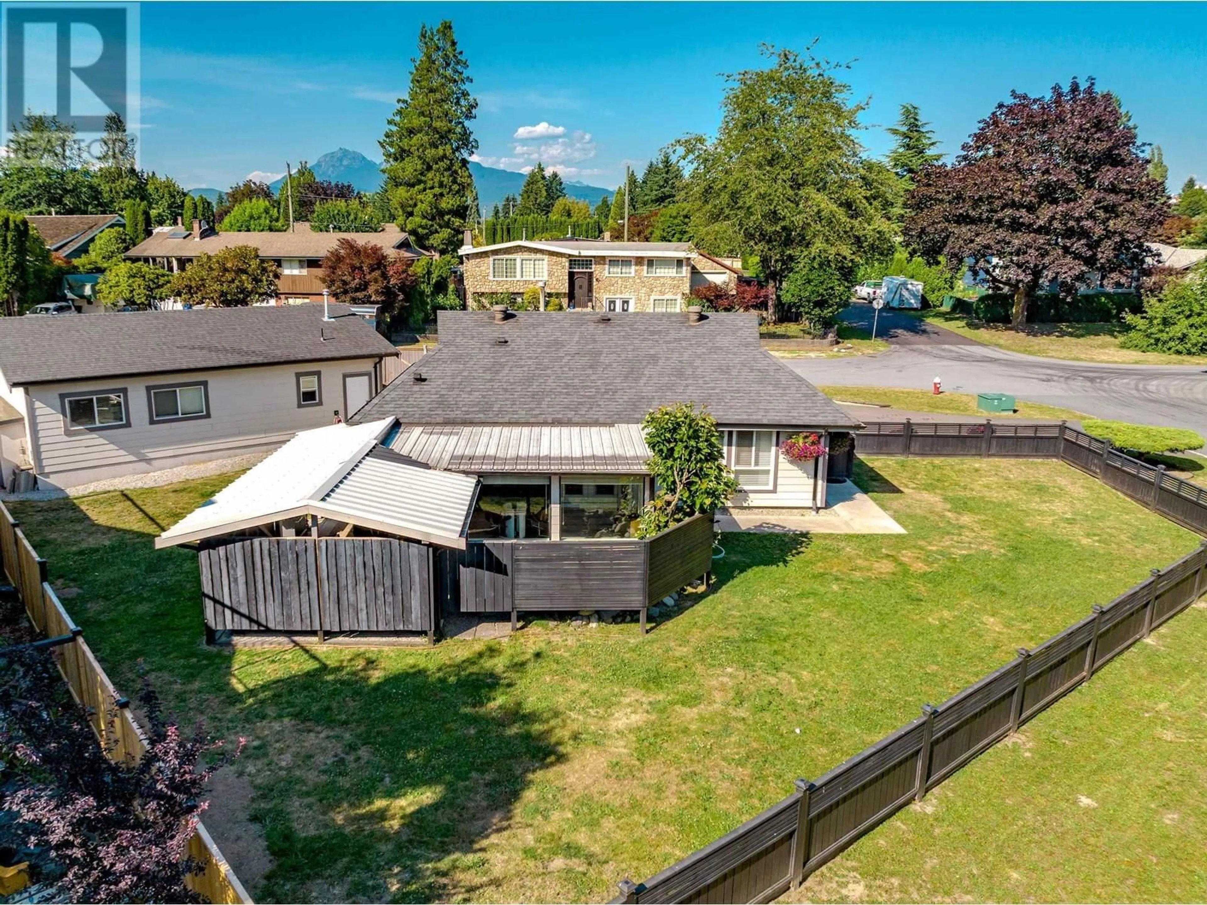 A pic from outside/outdoor area/front of a property/back of a property/a pic from drone, street for 21825 DOVER ROAD, Maple Ridge British Columbia V2X7V6