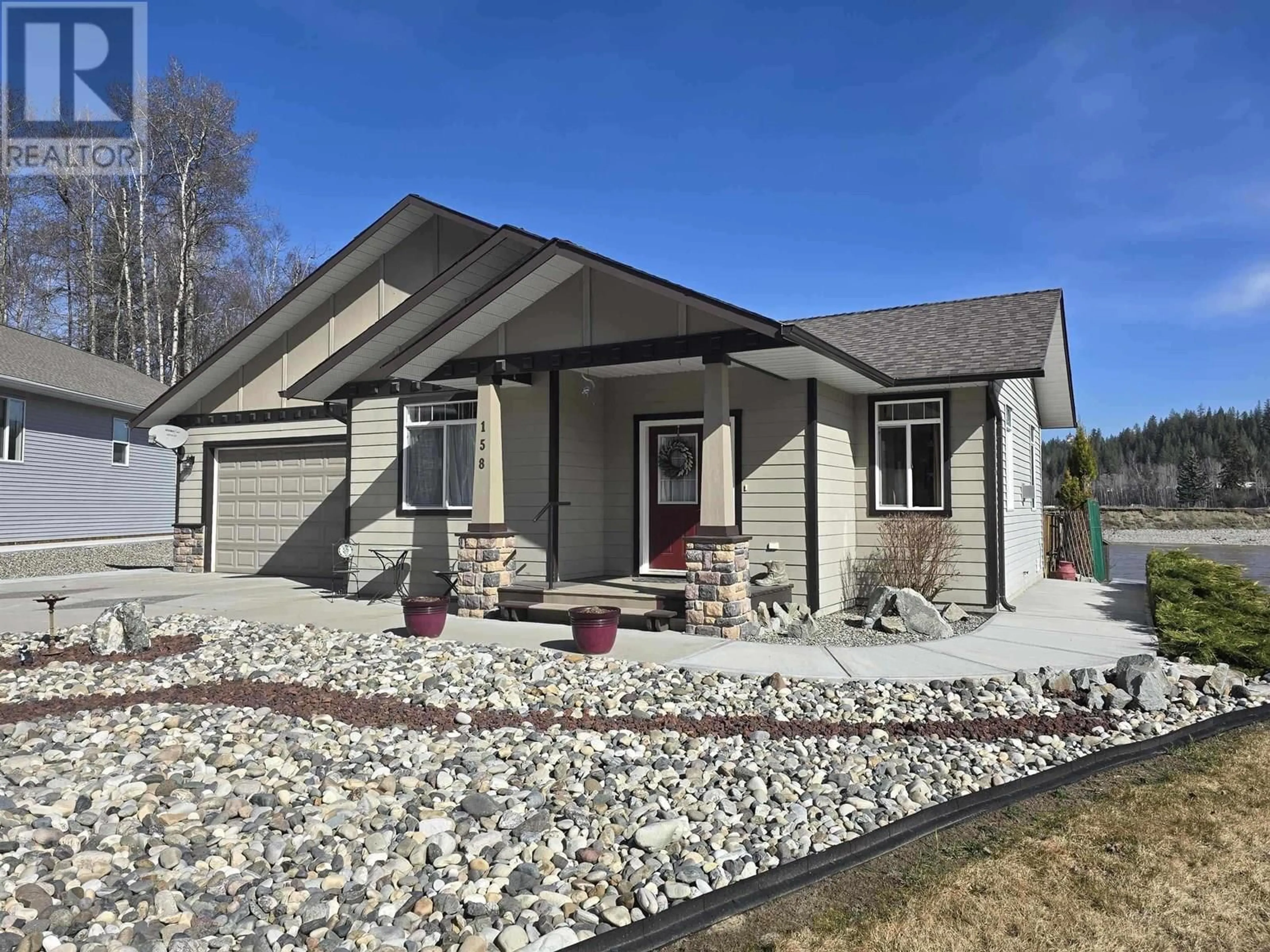 Home with vinyl exterior material, street for 158 - 1702 DYKE ROAD, Quesnel British Columbia V2J6A4