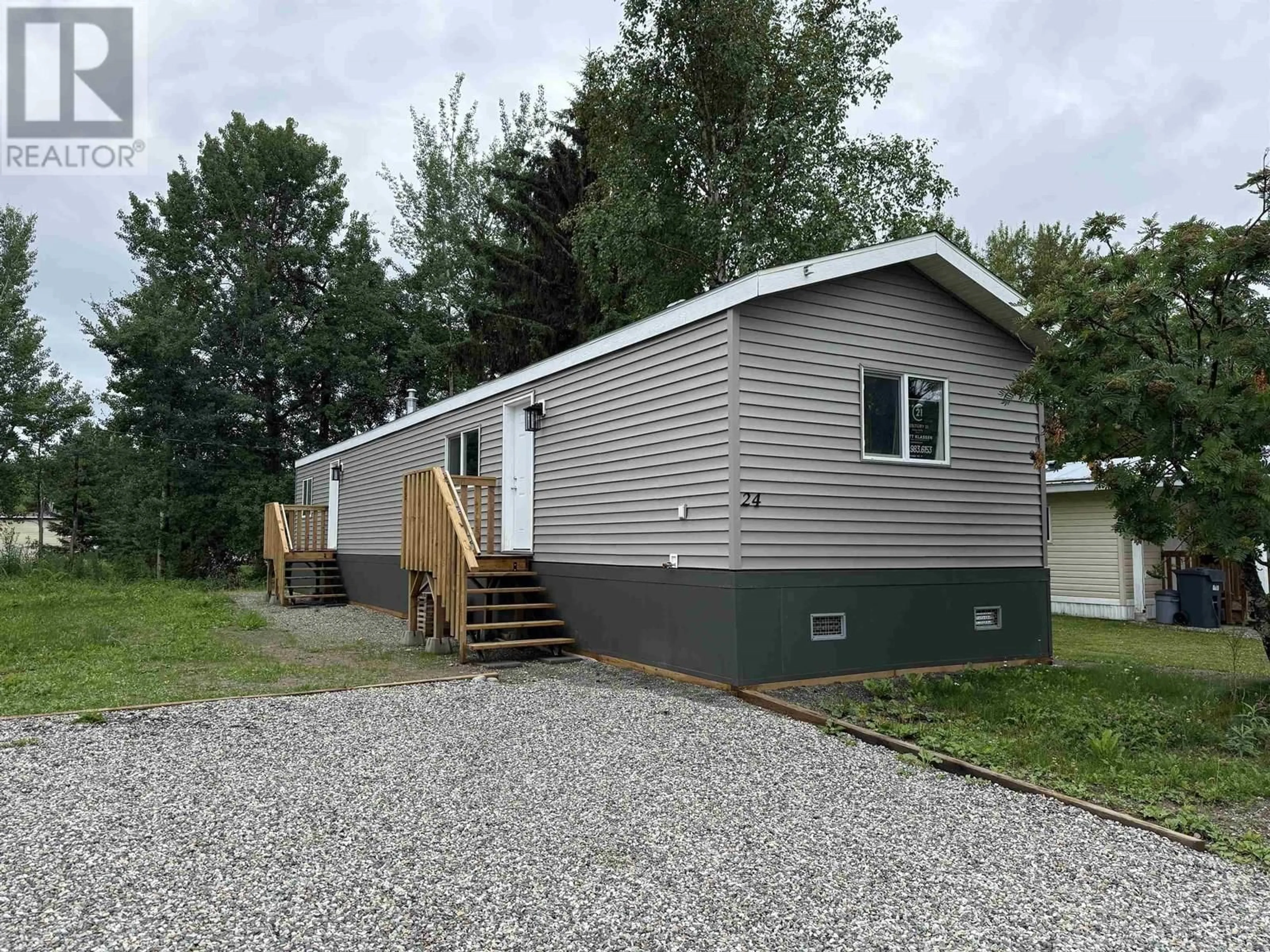 Home with vinyl exterior material, street for 24 - 313 WESTLAND ROAD, Quesnel British Columbia V2J4V4