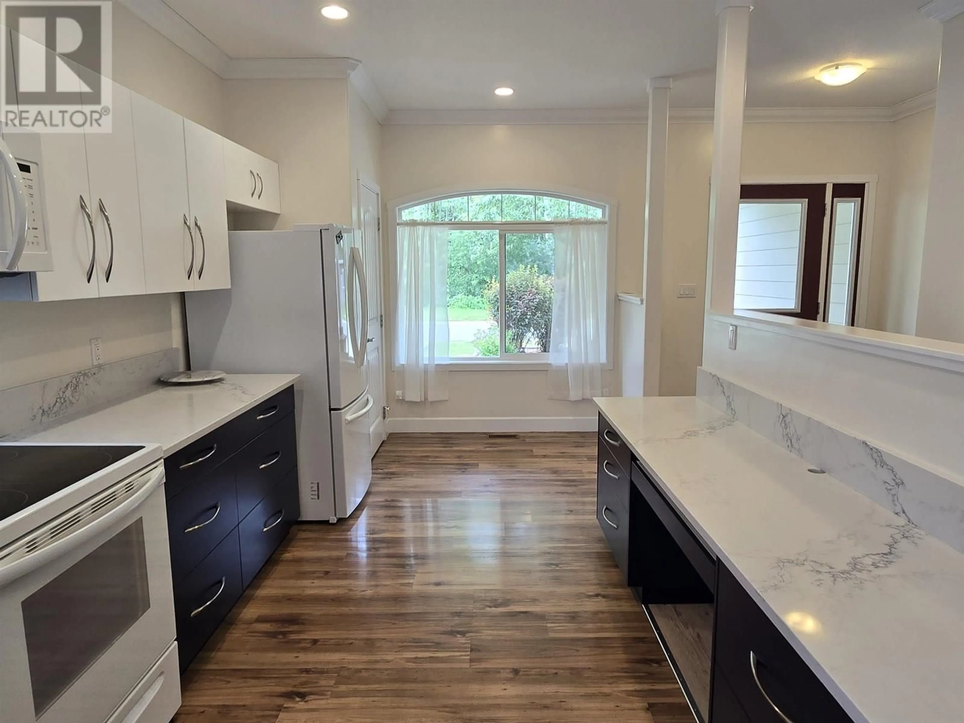 Open concept kitchen, unknown for 132 - 1702 DYKE ROAD, Quesnel British Columbia V2J6A4