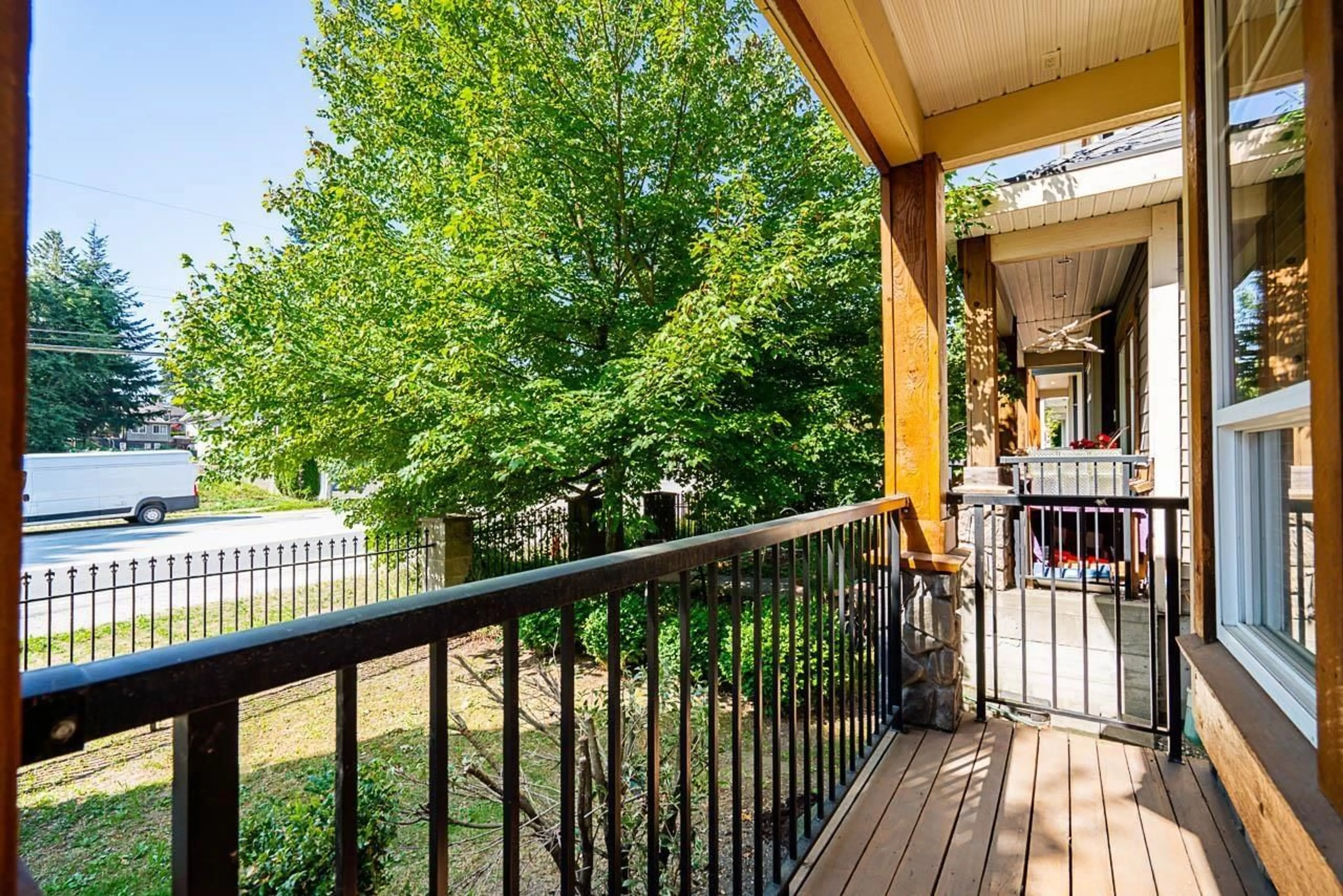 Patio, unknown for 13125 108, Surrey British Columbia V3T2J2