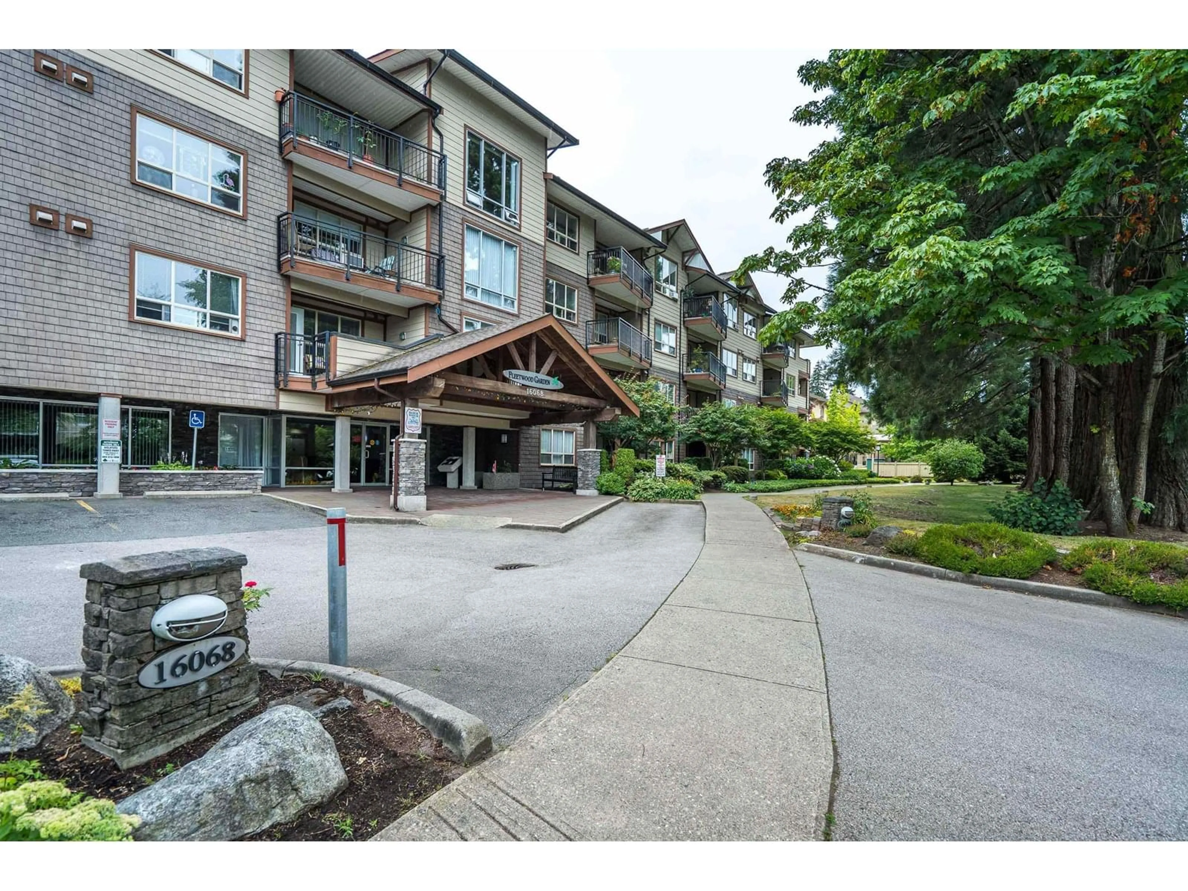 Unknown for 405 - 16068 83, Surrey British Columbia V3S8M2