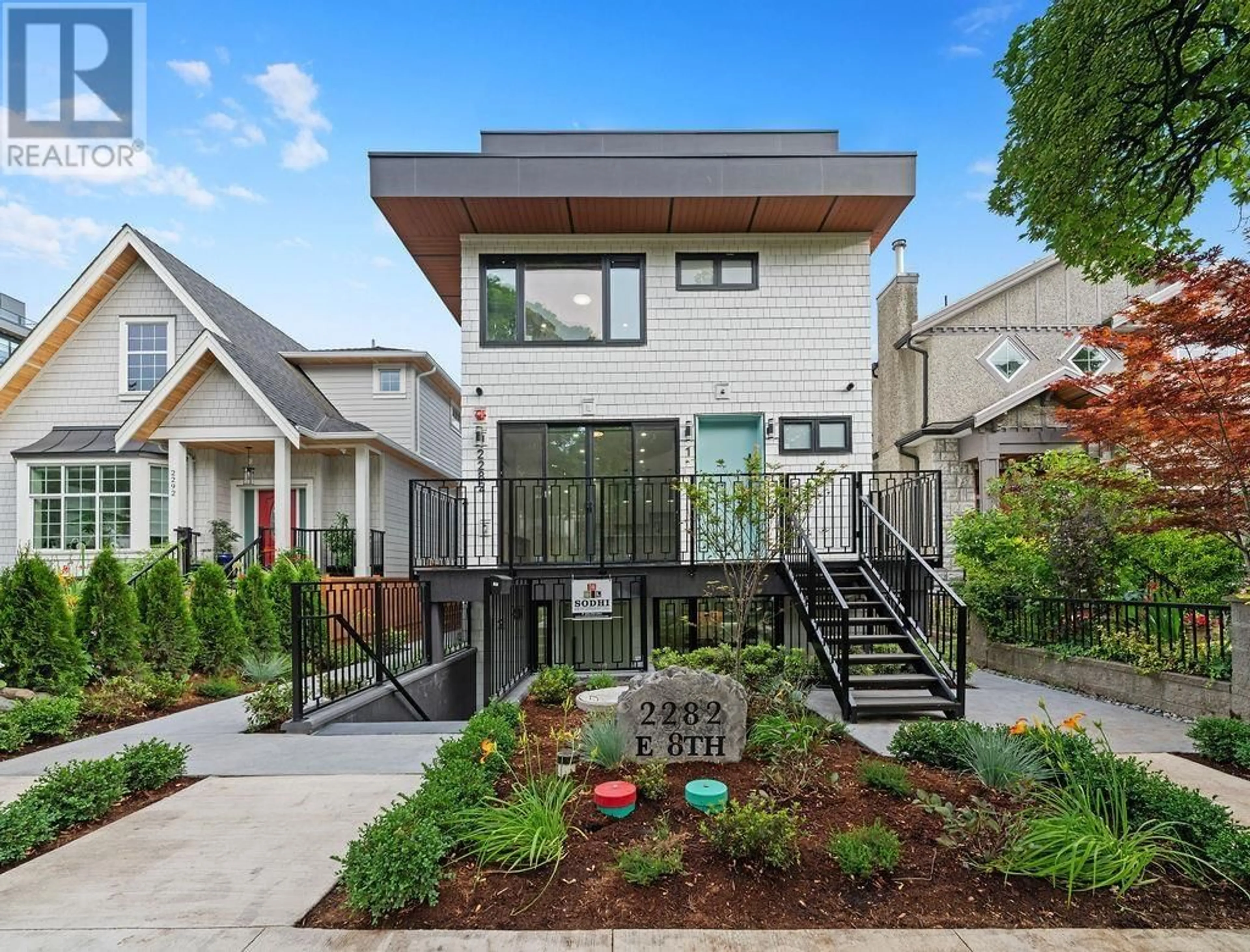 Home with vinyl exterior material, street for 2 - 2282 8TH AVENUE, Vancouver British Columbia V5N1V5