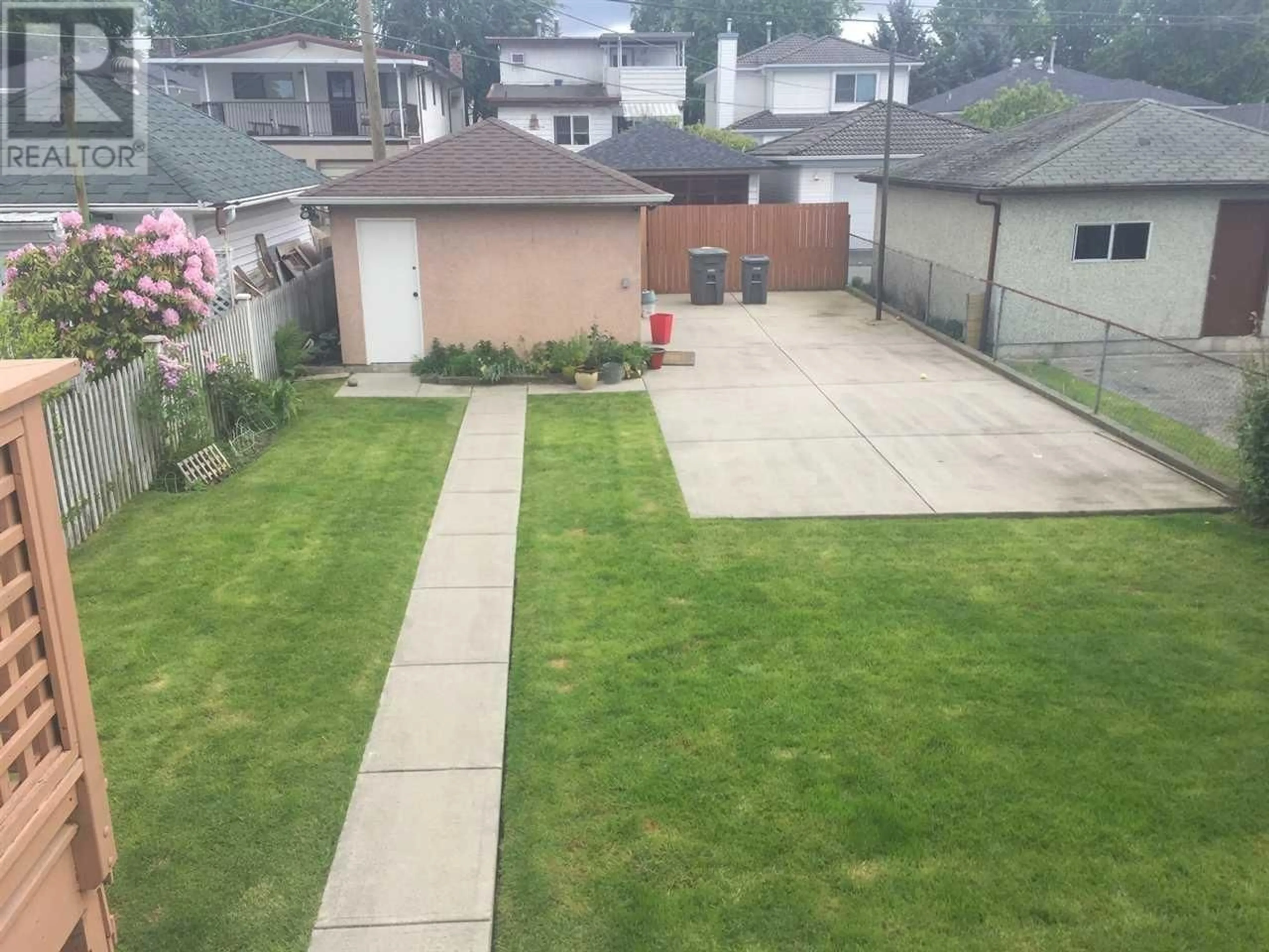 A pic from outside/outdoor area/front of a property/back of a property/a pic from drone, street for 5336 RHODES STREET, Vancouver British Columbia V5R3N8