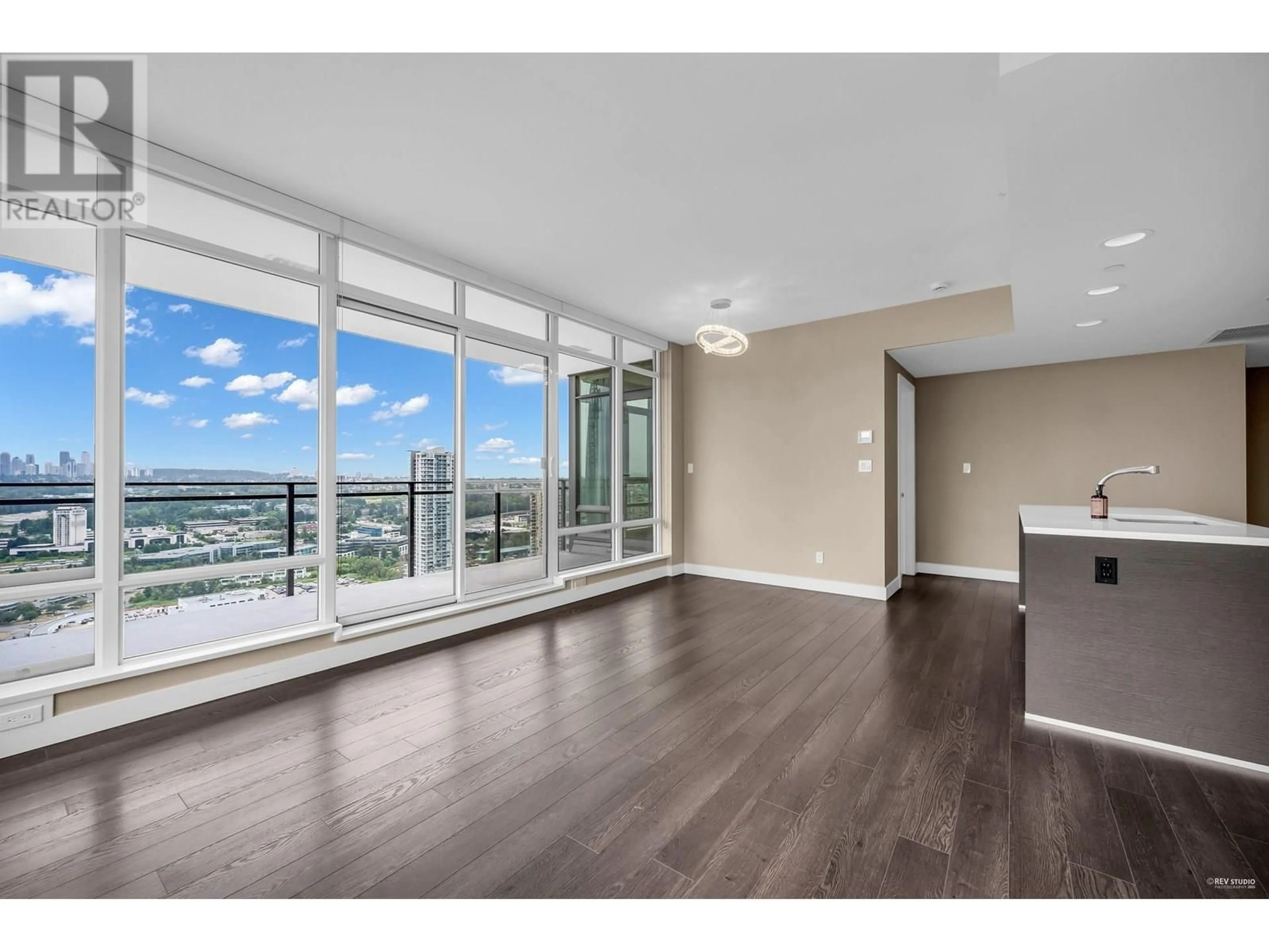 A pic of a room for 2807 - 2008 ROSSER AVENUE, Burnaby British Columbia V5C0H8