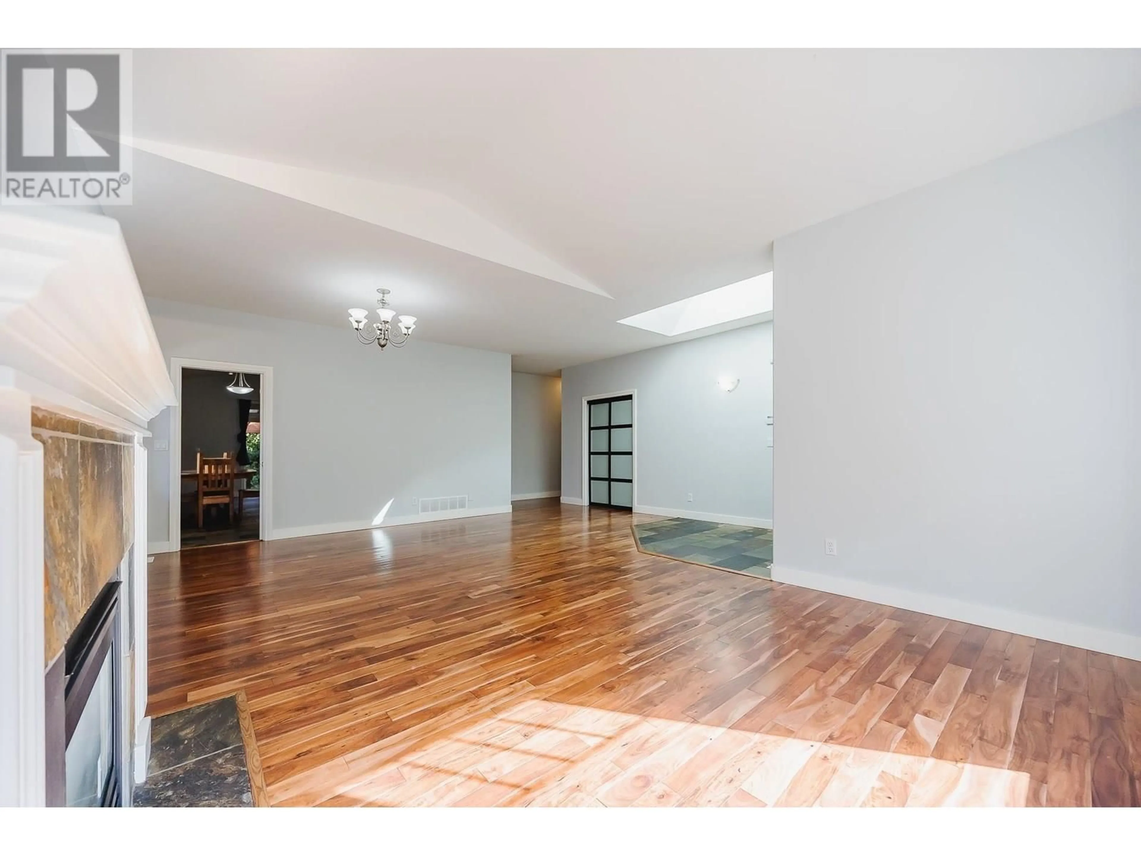 Unknown for 21067 STONEHOUSE AVENUE, Maple Ridge British Columbia V2X8C4