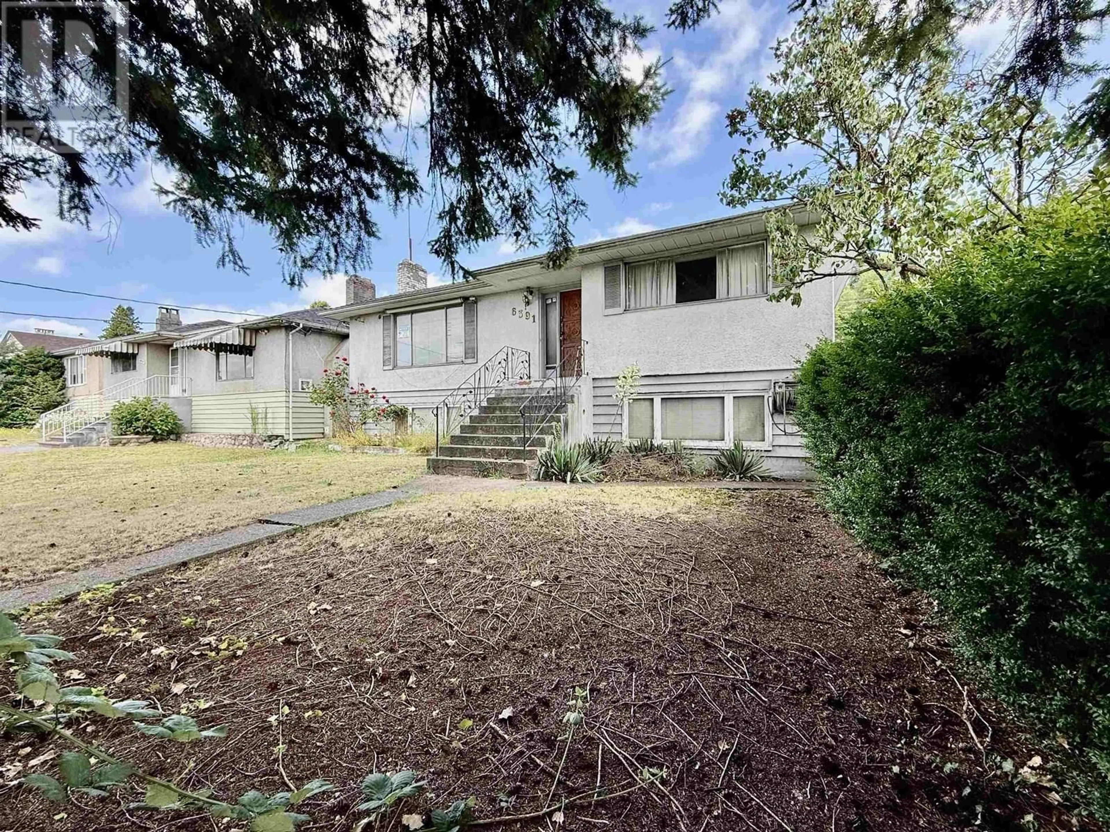 A pic from outside/outdoor area/front of a property/back of a property/a pic from drone, street for 6391 LOUGHEED HIGHWAY, Burnaby British Columbia V5B3A1