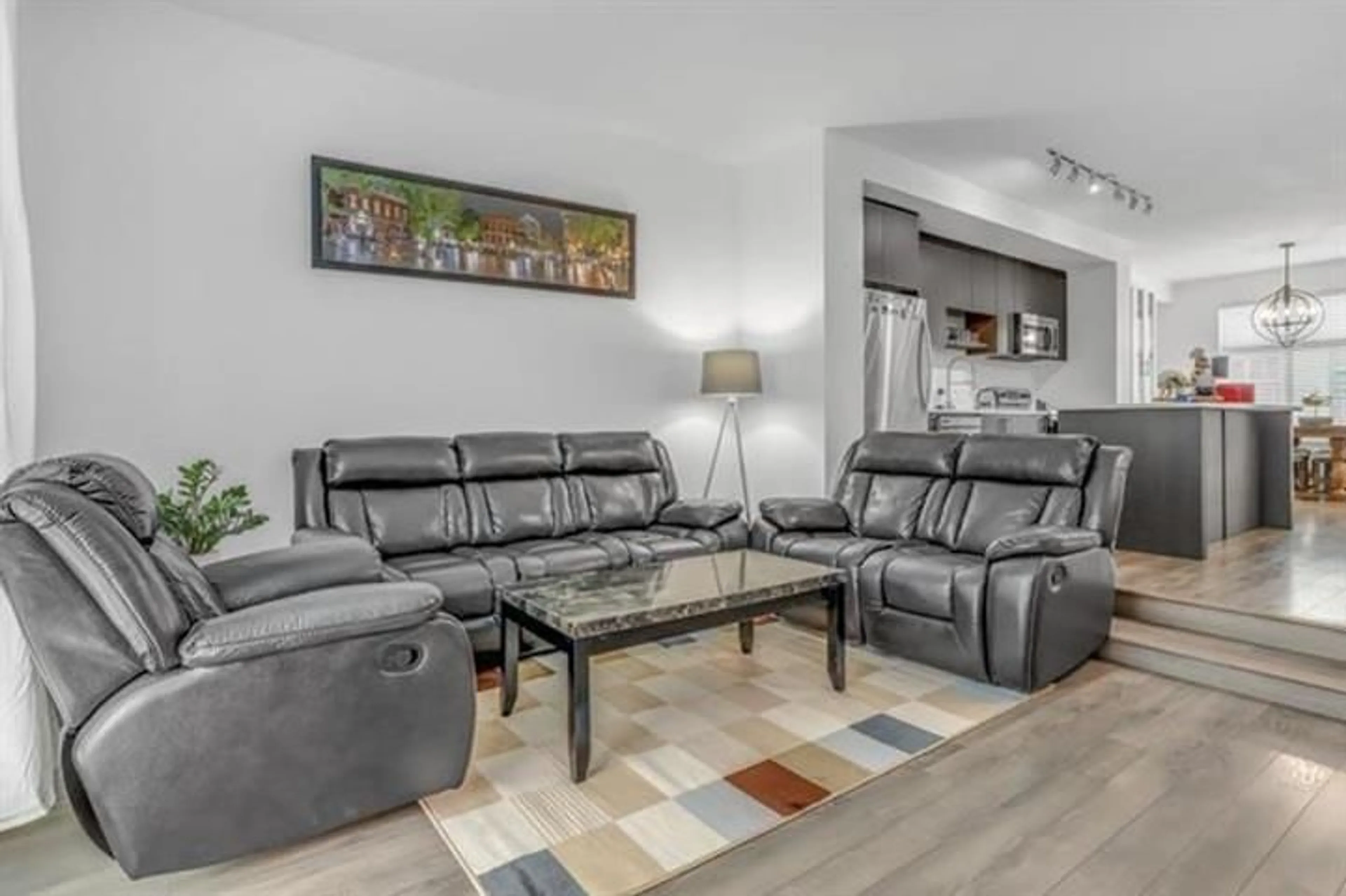 Living room with furniture, unknown for 80 - 8168 136A, Surrey British Columbia V3W2Z6
